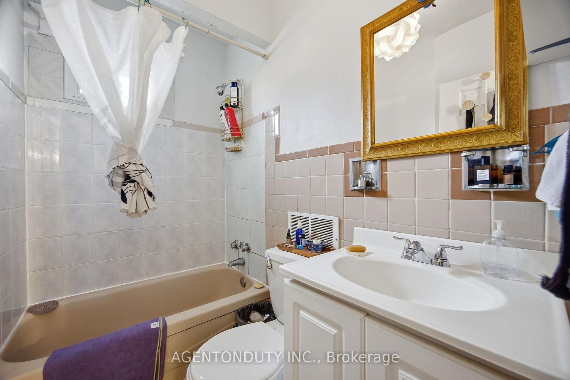Photo 17 of 51 Perth Avenue, Toronto, Dufferin Grove — HOMEH
