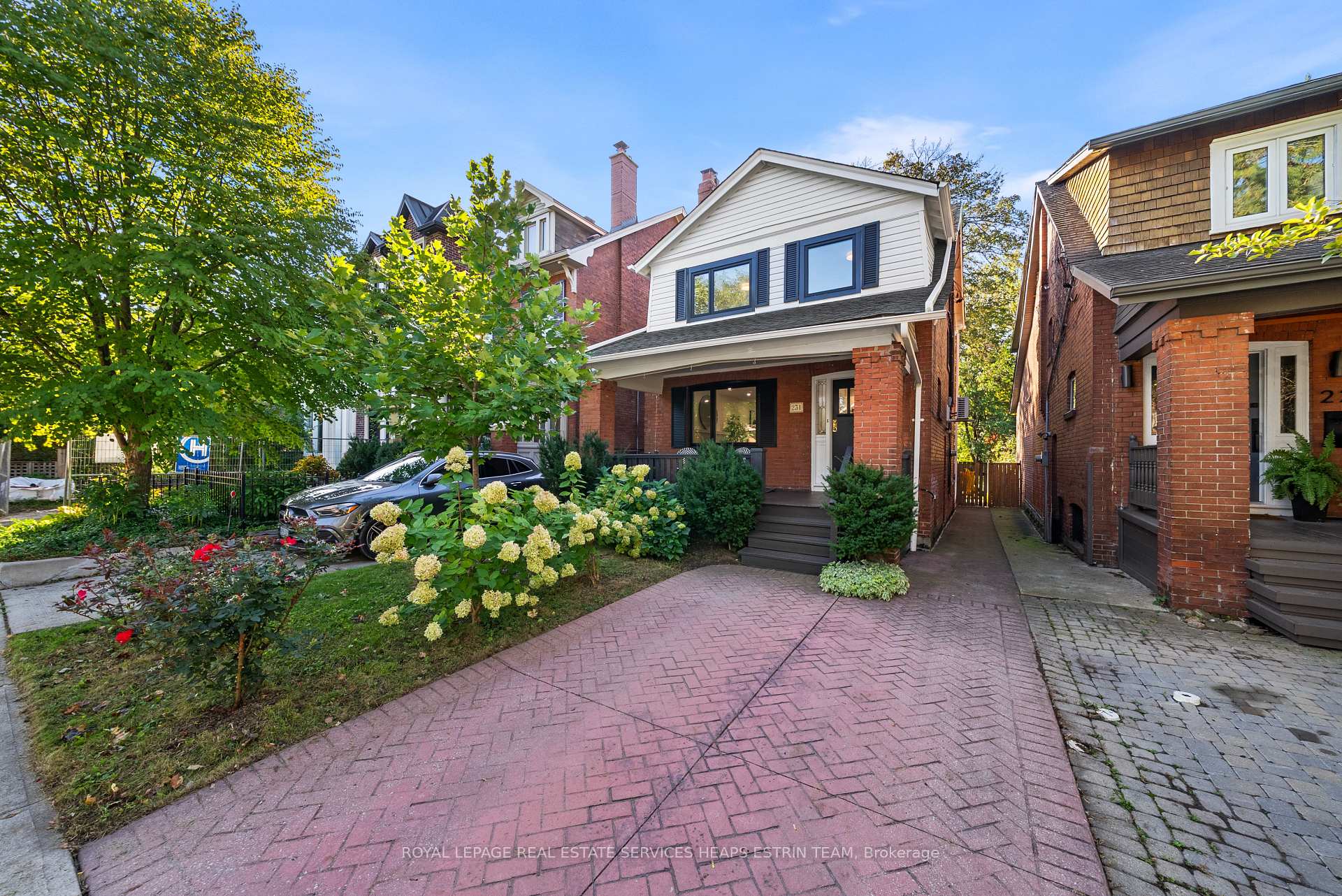Photo 3 of 231 Heath Street E, Toronto, Rosedale-Moore Park — HOMEH