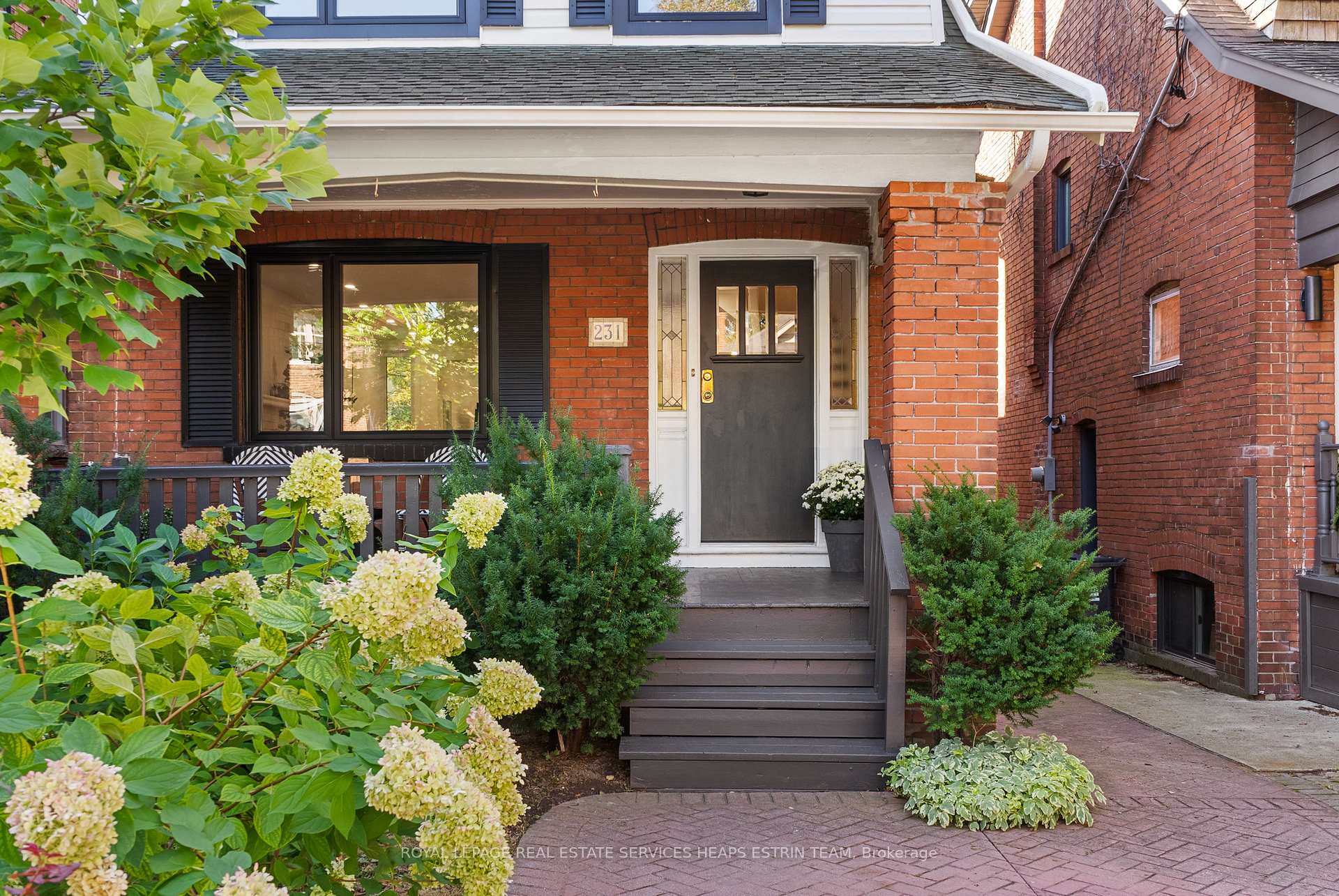 Photo 4 of 231 Heath Street E, Toronto, Rosedale-Moore Park — HOMEH