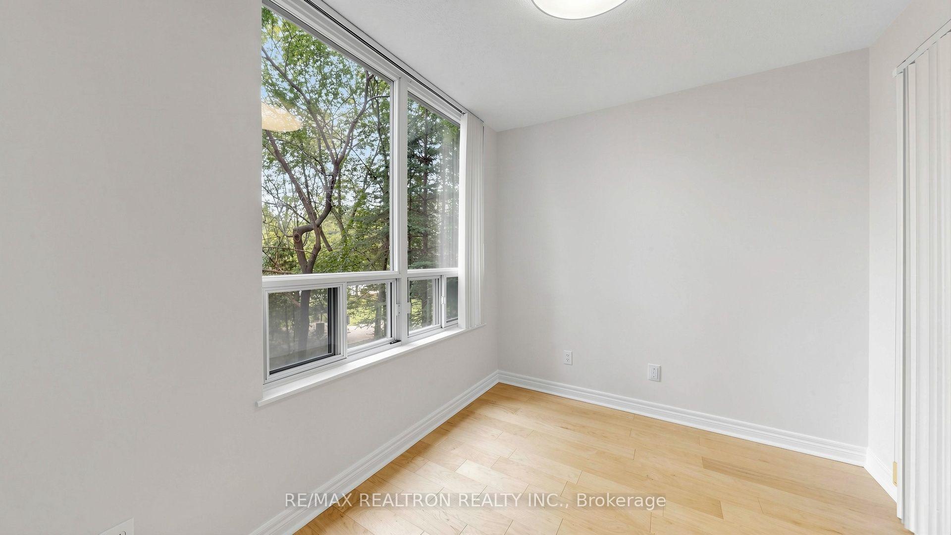 Photo 18 of Unit 207, 28 Empress Avenue, North York, Willowdale East — HOMEH