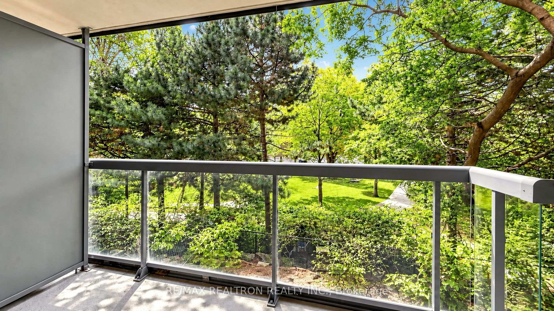 Photo 27 of Unit 207, 28 Empress Avenue, North York, Willowdale East — HOMEH