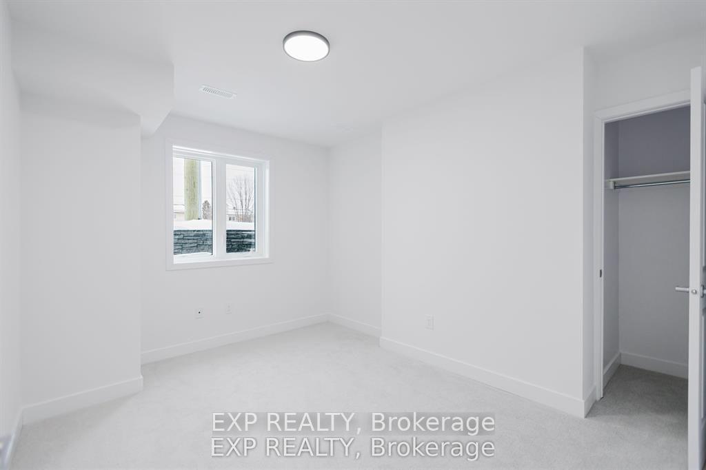Photo 20 of 201 Silhouette Private, Ottawa, Barrhaven - Cedargrove/Fraserdale — HOMEH