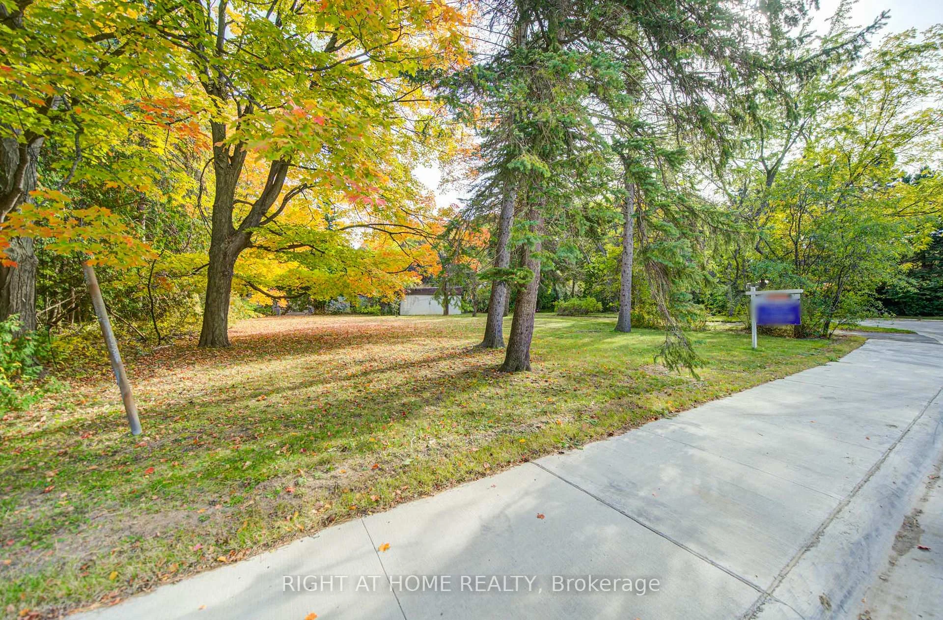 Photo 4 of 48 The Bridle Path, North York, Bridle Path-Sunnybrook-York Mills — HOMEH