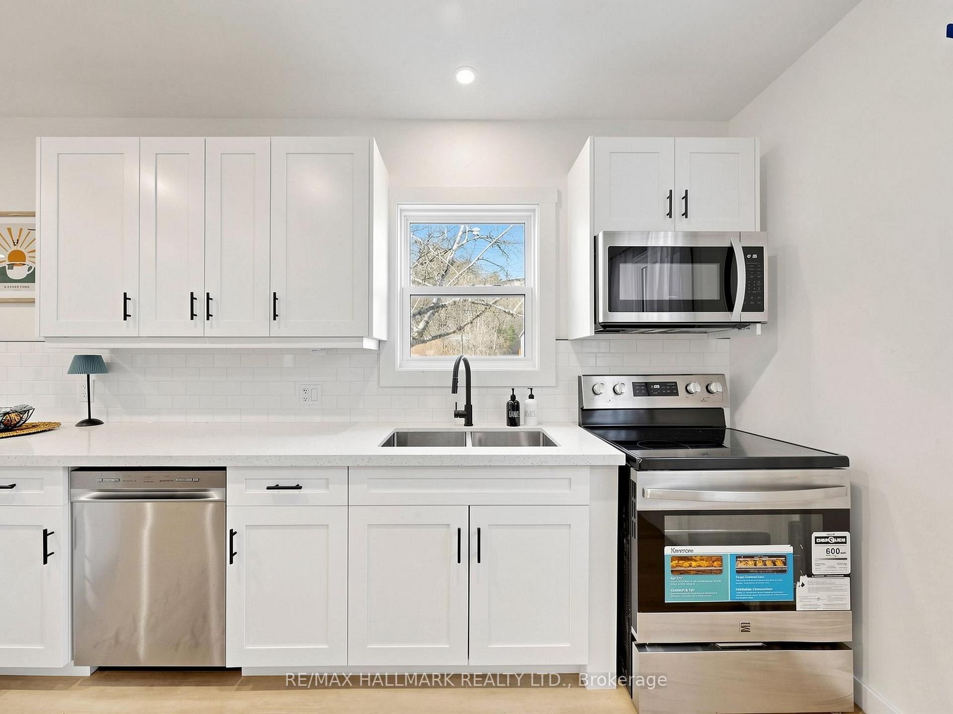 Photo 10 of 19 Ludlow Street, Midland — HOMEH