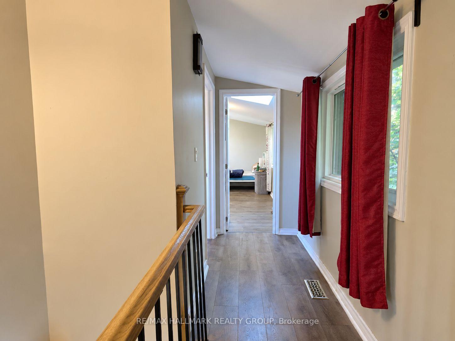 Photo 8 of 3674 St. Joseph Boulevard, Ottawa, Fallingbrook/Ridgemount — HOMEH