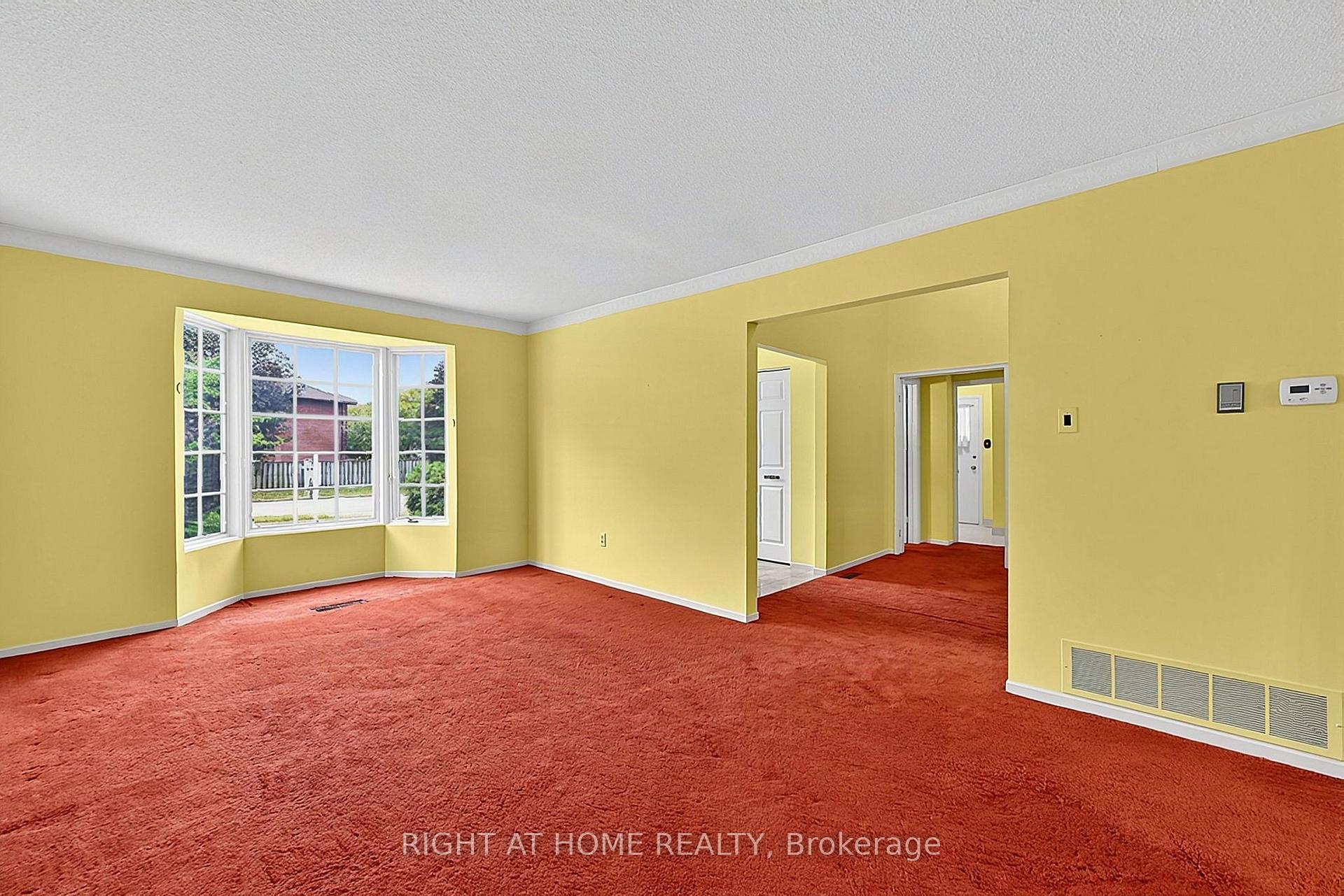 Photo 7 of 50 Mayvern Crescent, Richmond Hill, North Richvale — HOMEH