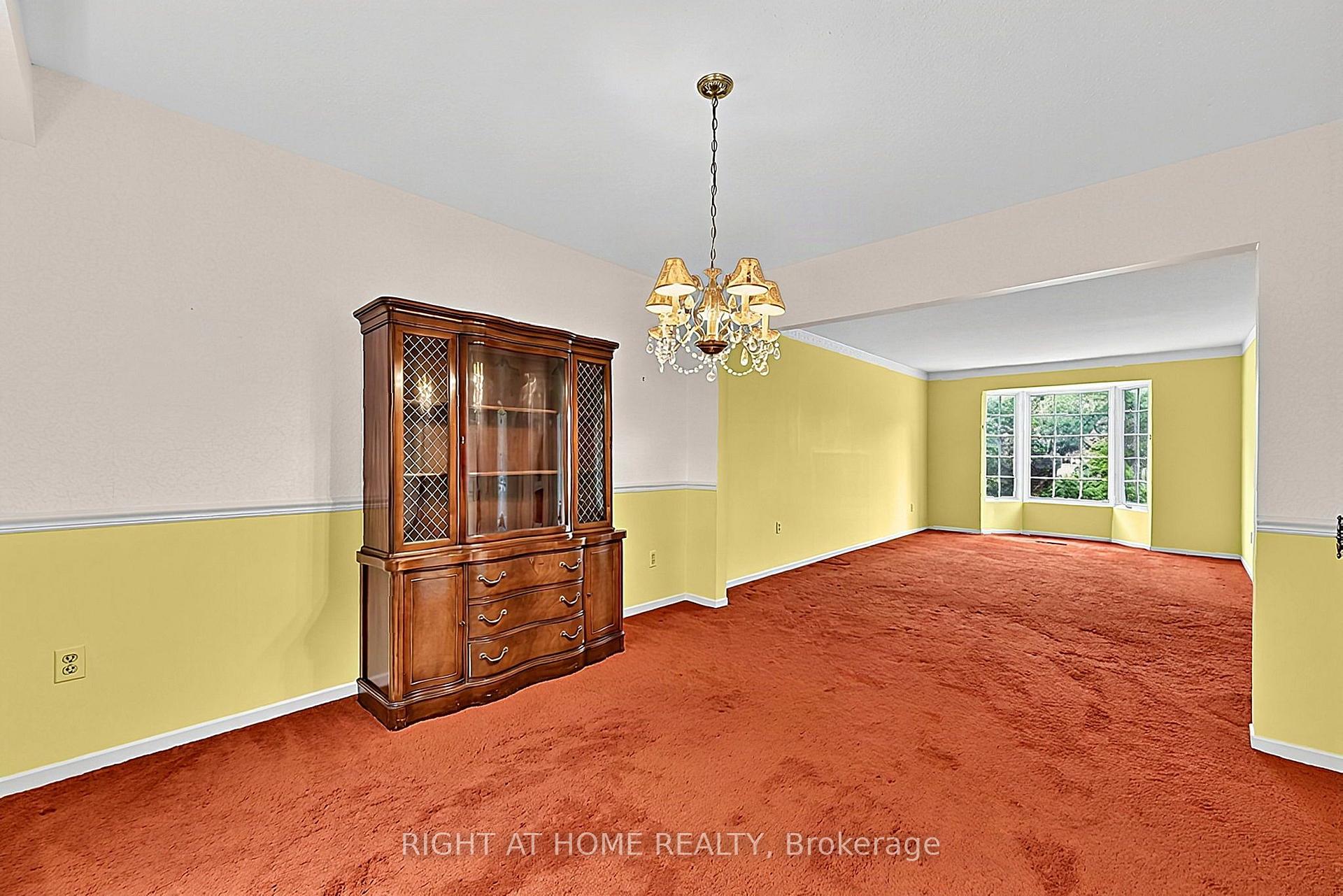 Photo 8 of 50 Mayvern Crescent, Richmond Hill, North Richvale — HOMEH