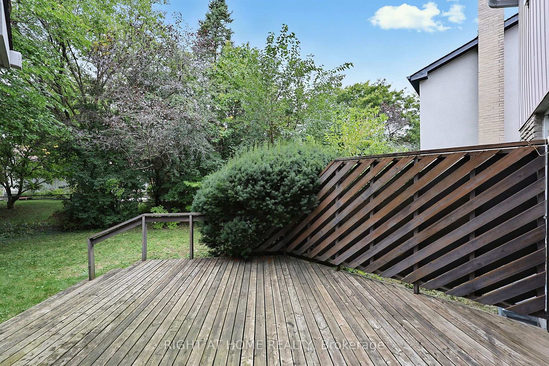 Photo 36 of 50 Mayvern Crescent, Richmond Hill, North Richvale — HOMEH