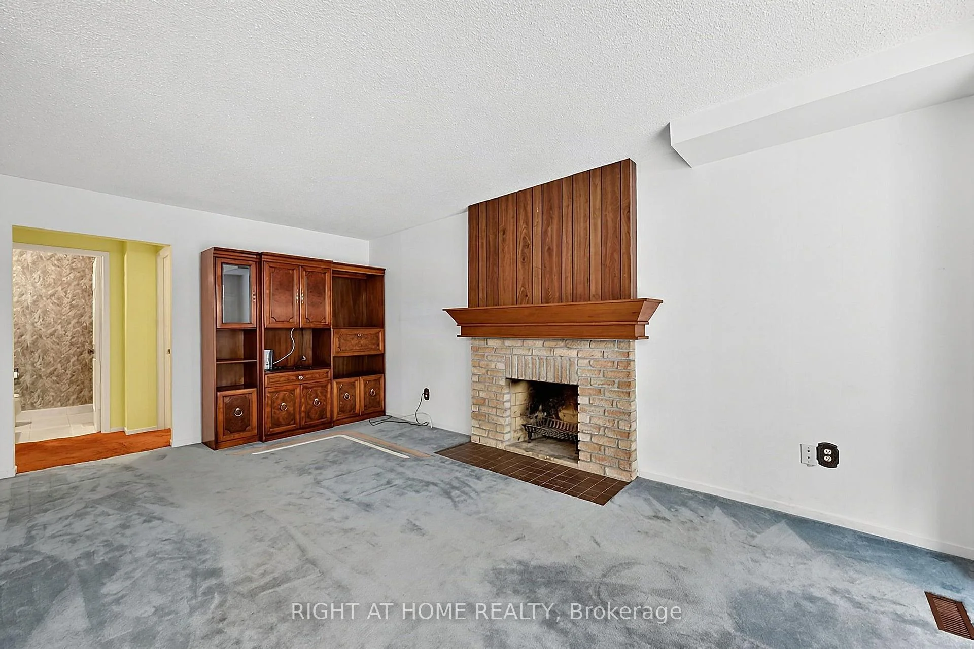 Photo 16 of 50 Mayvern Crescent, Richmond Hill, North Richvale — HOMEH