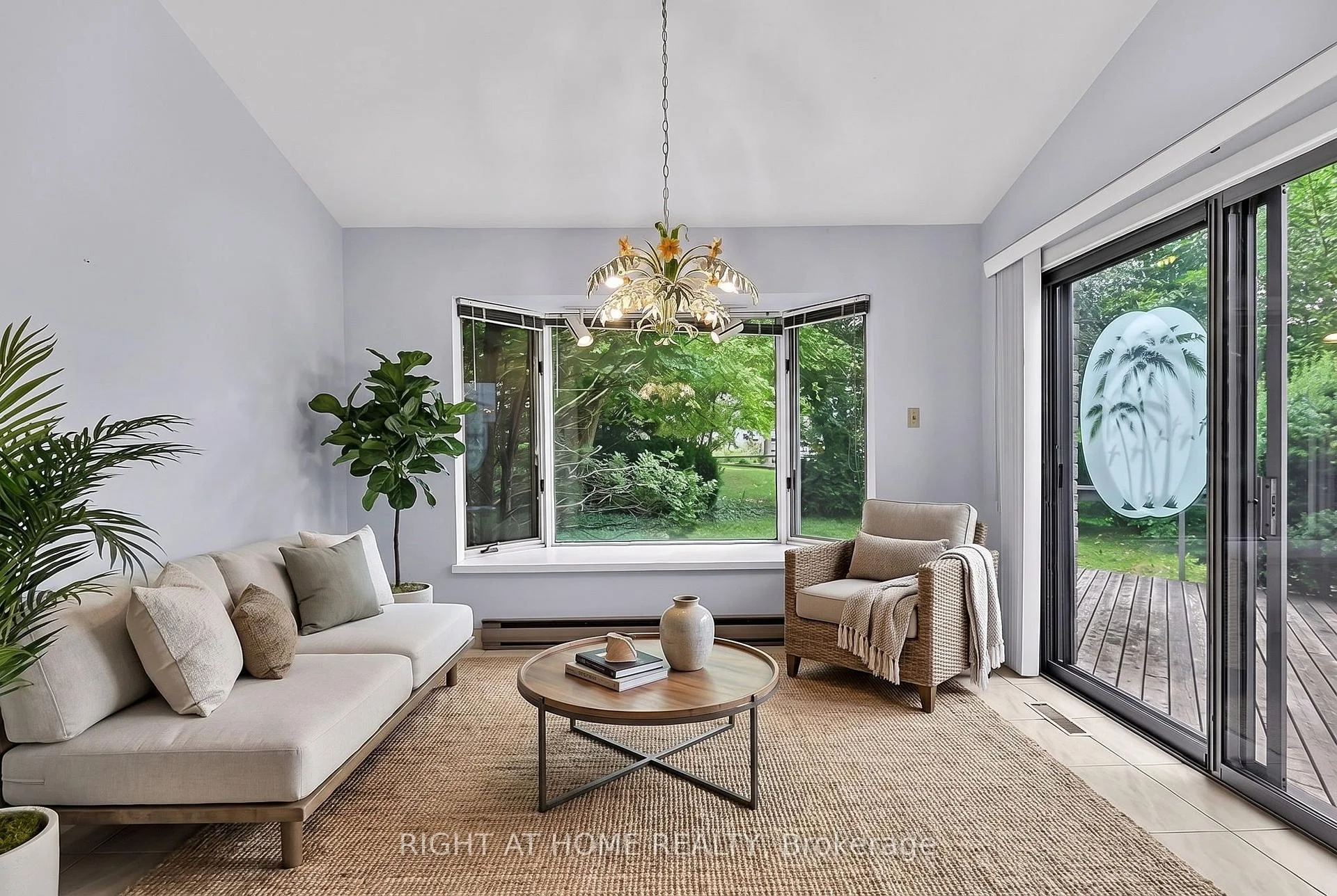 Photo 20 of 50 Mayvern Crescent, Richmond Hill, North Richvale — HOMEH