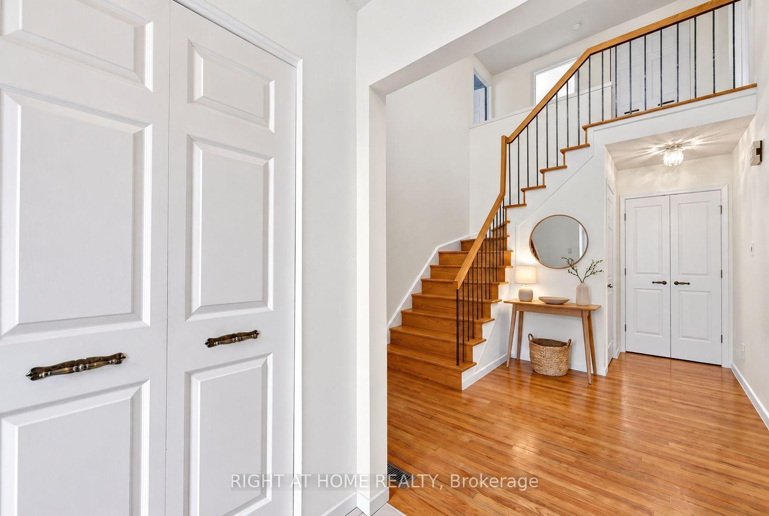 Photo 3 of 50 Mayvern Crescent, Richmond Hill, North Richvale — HOMEH