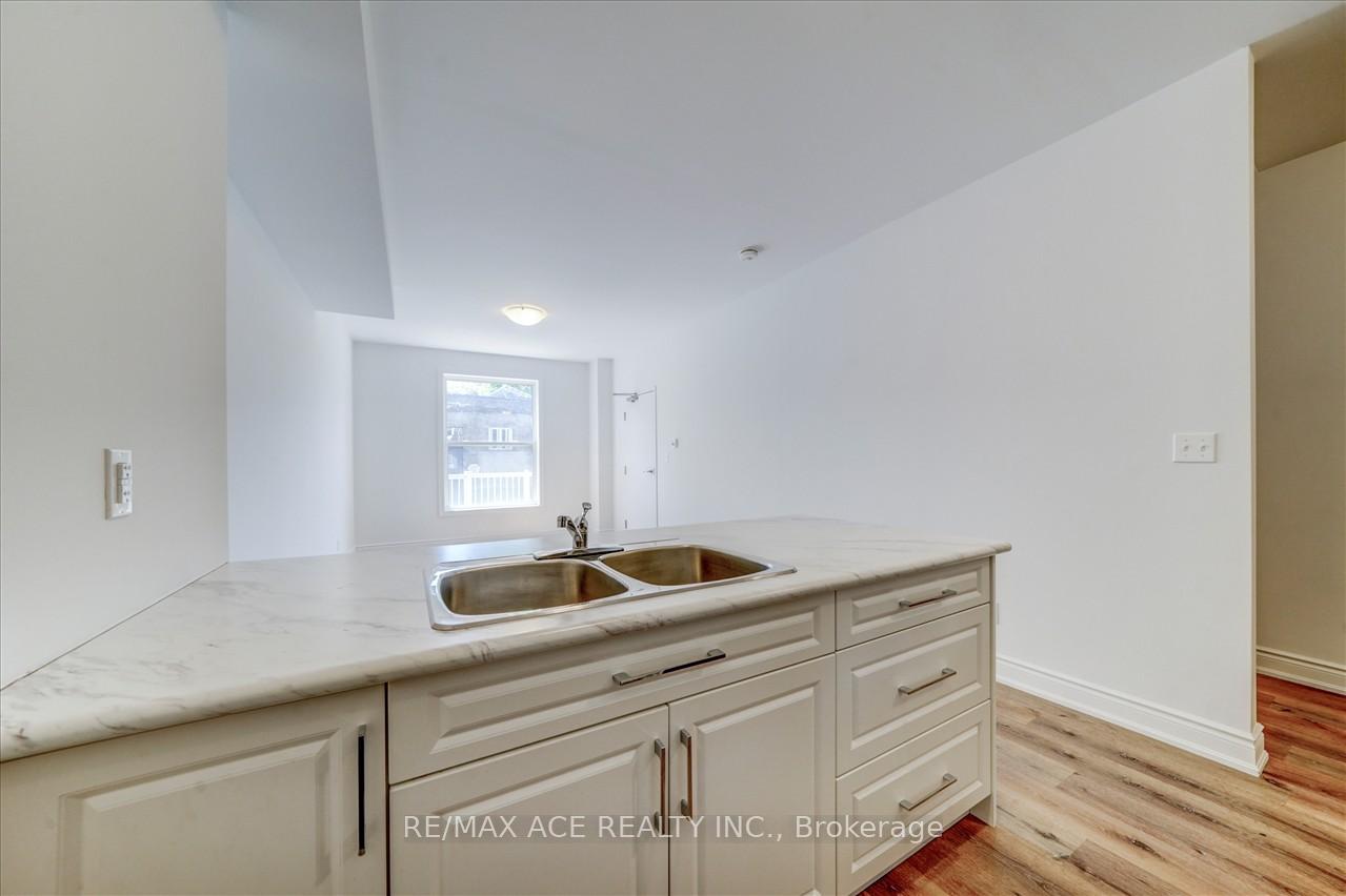 Photo 11 of 183 Munro Street, Toronto, South Riverdale — HOMEH