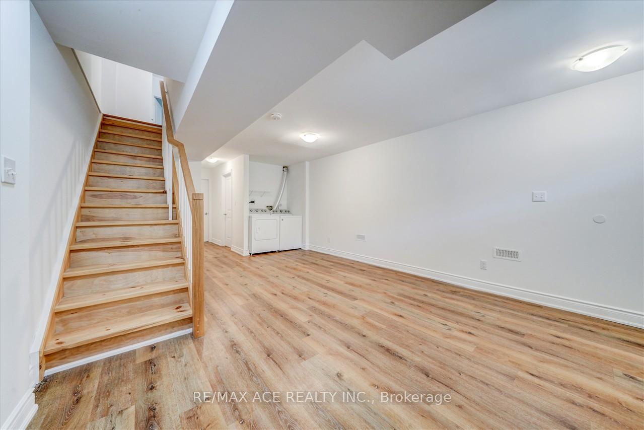 Photo 17 of 183 Munro Street, Toronto, South Riverdale — HOMEH