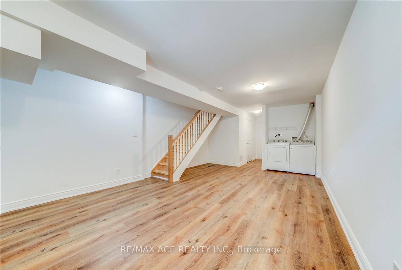 Photo 18 of 183 Munro Street, Toronto, South Riverdale — HOMEH