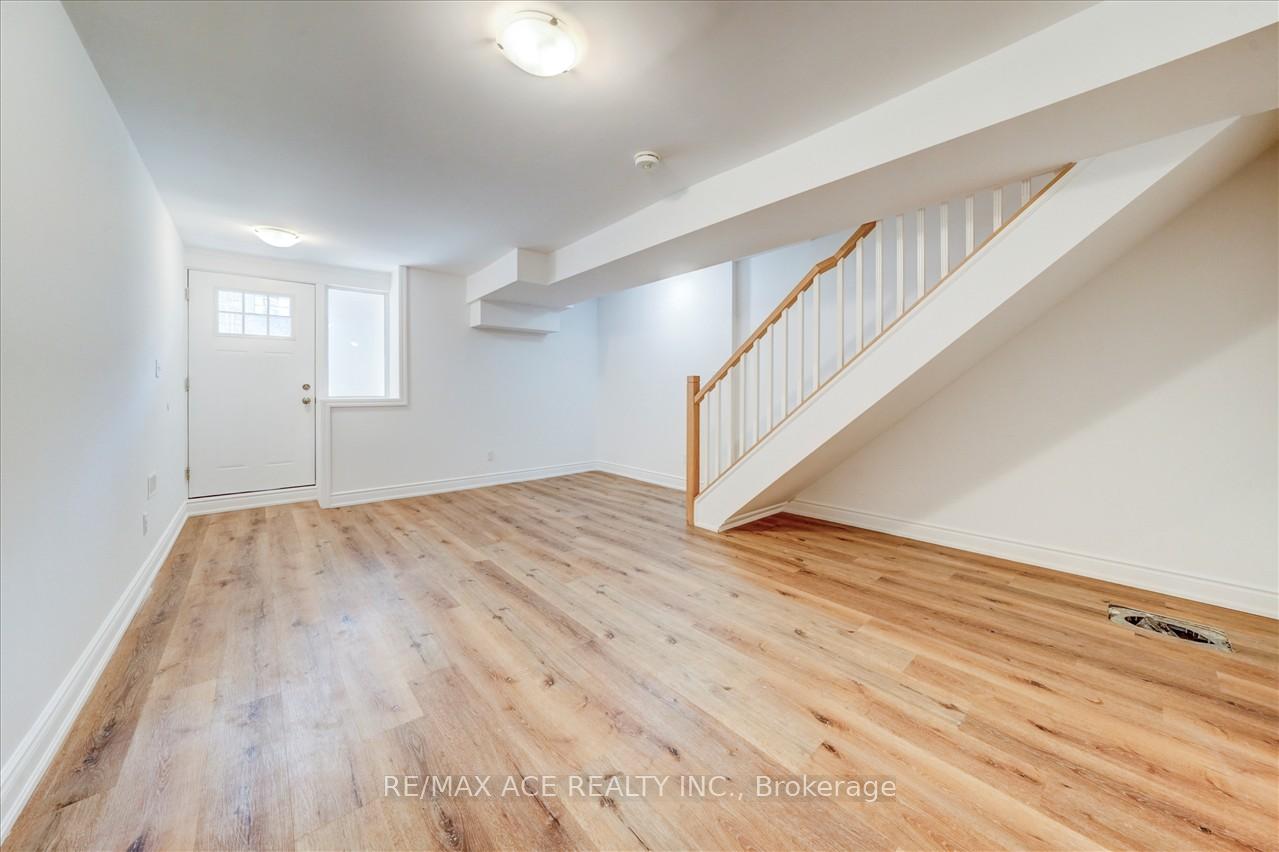 Photo 19 of 183 Munro Street, Toronto, South Riverdale — HOMEH