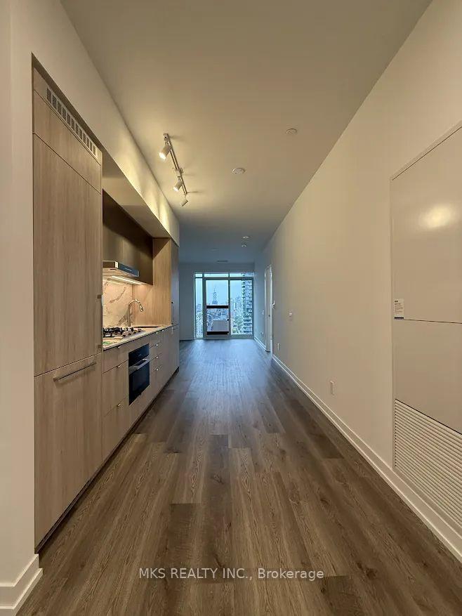 Photo 2 of Unit 2106, 771 Yonge Street, Toronto, The Annex — HOMEH
