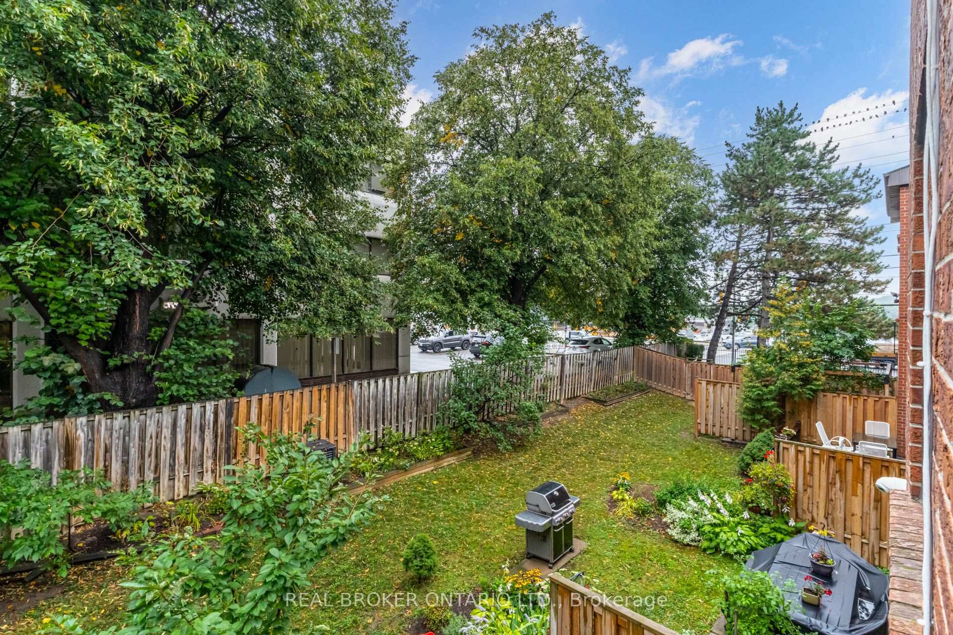 Photo 21 of 7 Maple Branch Path, Etobicoke, Kingsview Village-The Westway — HOMEH