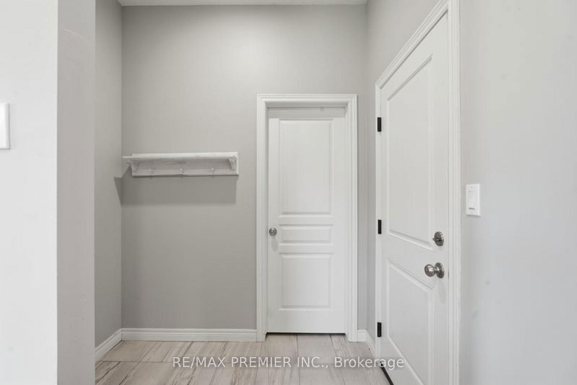 Photo 13 of 181 Dallan Drive, Guelph, Pineridge/Westminster Woods — HOMEH