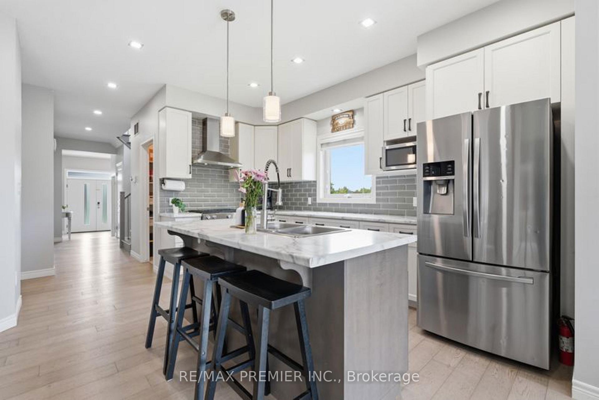 Photo 19 of 181 Dallan Drive, Guelph, Pineridge/Westminster Woods — HOMEH