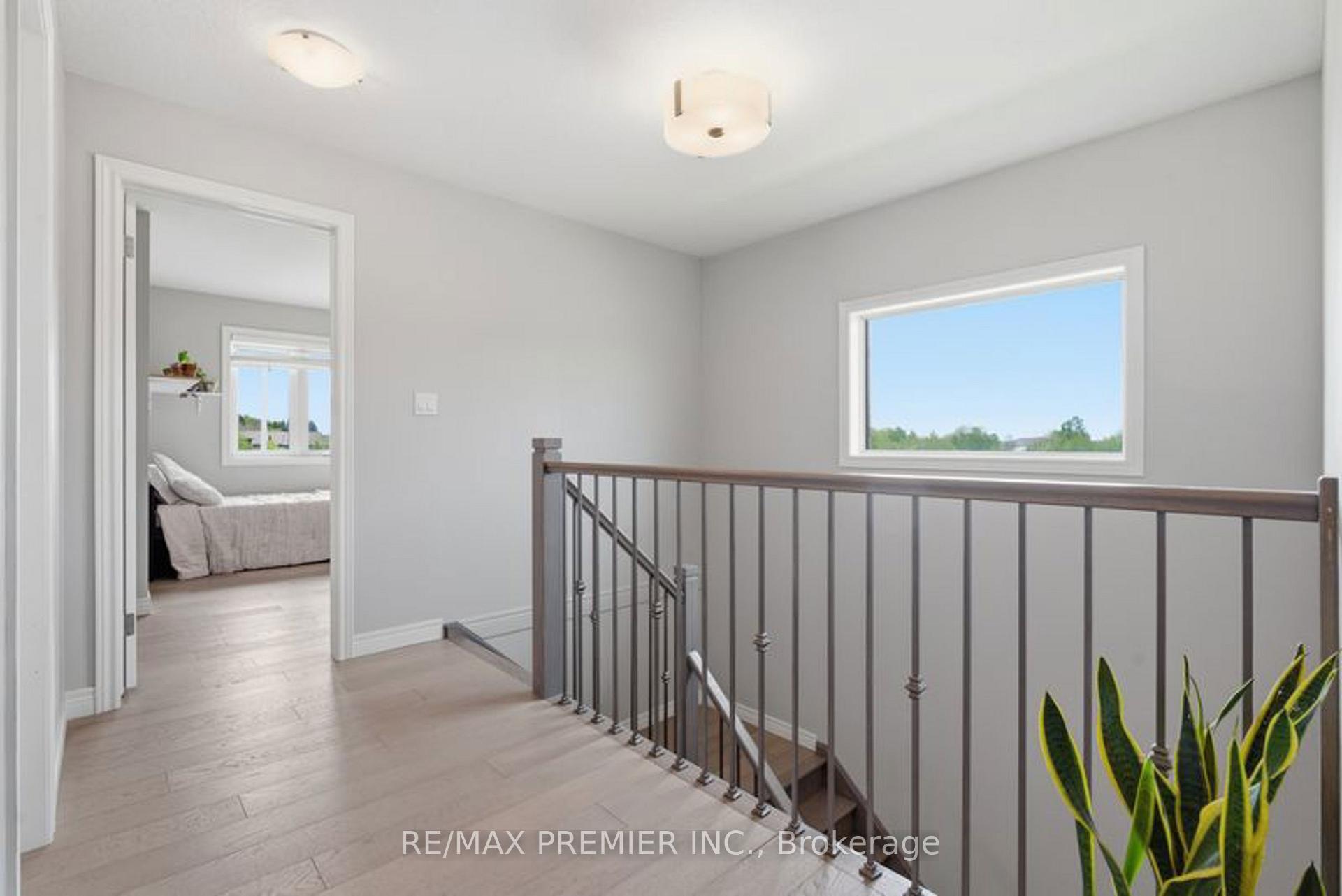 Photo 20 of 181 Dallan Drive, Guelph, Pineridge/Westminster Woods — HOMEH