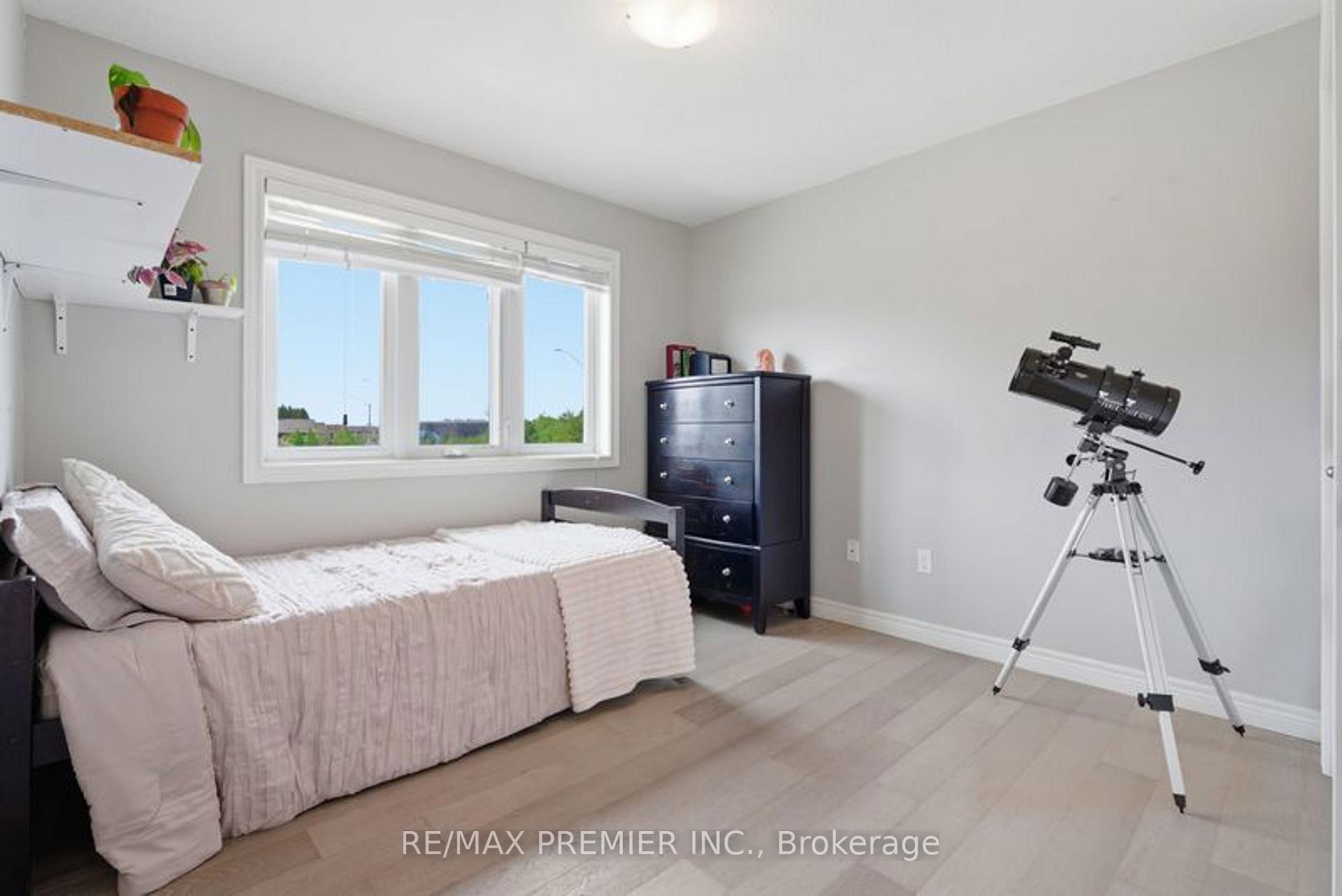 Photo 21 of 181 Dallan Drive, Guelph, Pineridge/Westminster Woods — HOMEH
