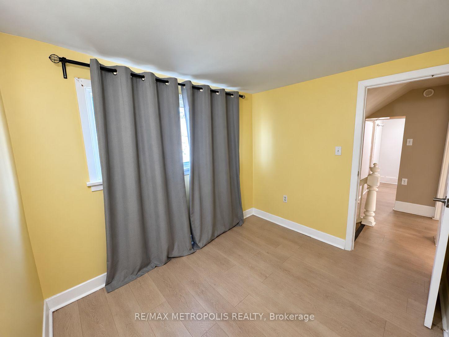 Photo 22 of 159 York Street, St. Catharines, Downtown — HOMEH