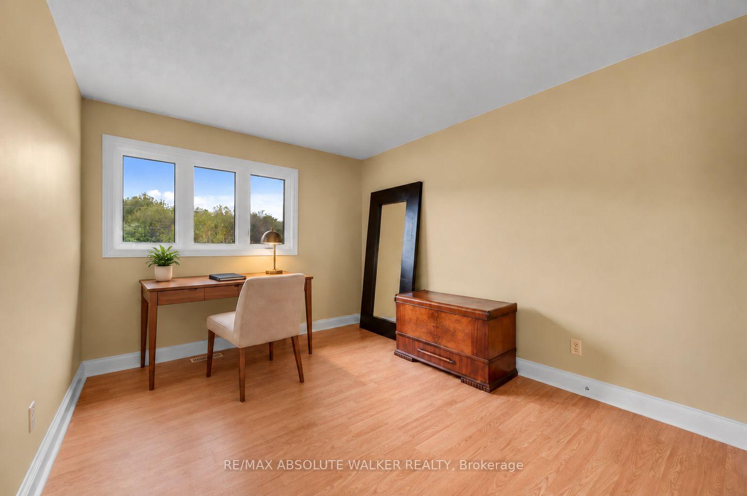Photo 43 of 194 Wagon Drive, Ottawa, Dunrobin Shores — HOMEH