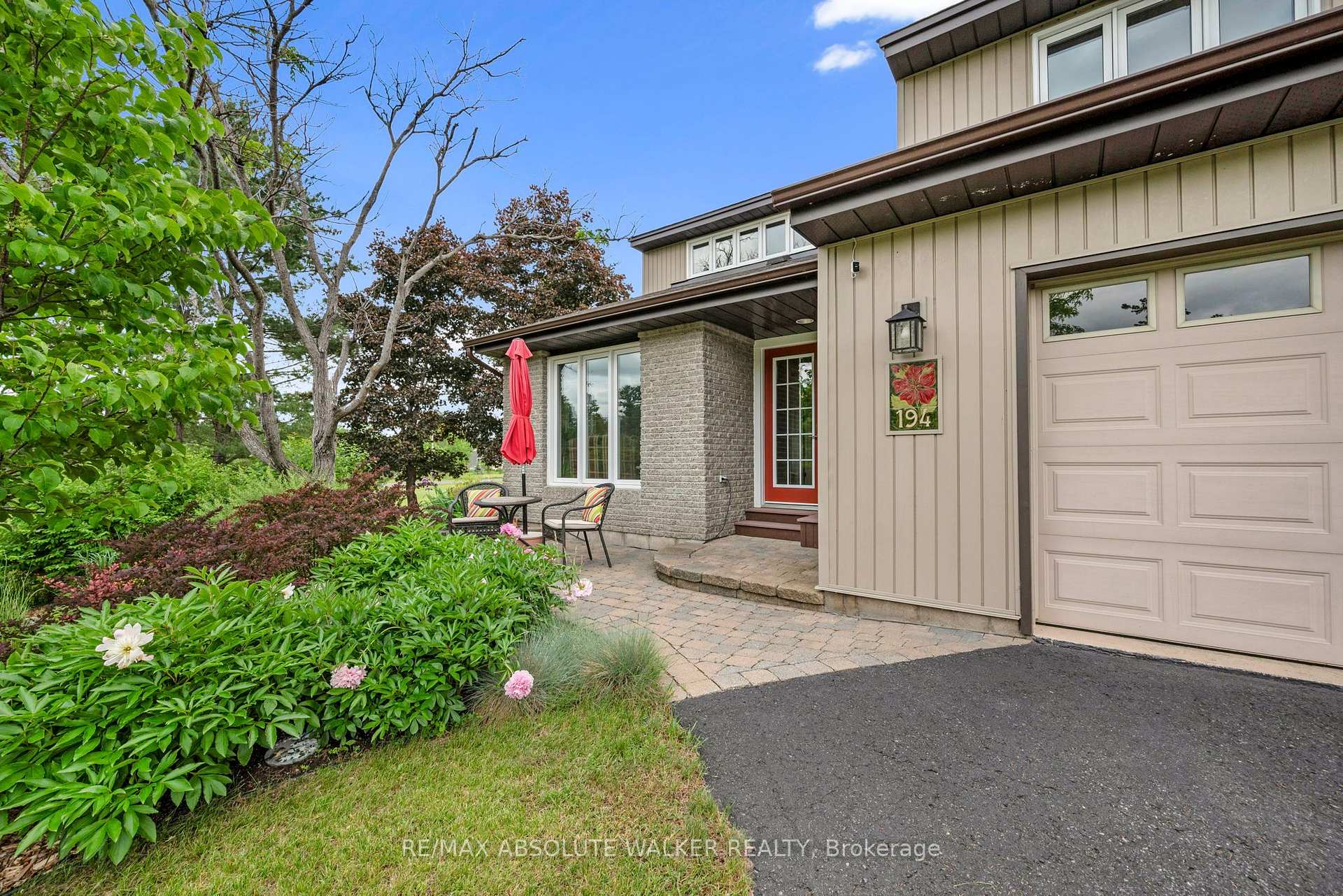 Photo 11 of 194 Wagon Drive, Ottawa, Dunrobin Shores — HOMEH