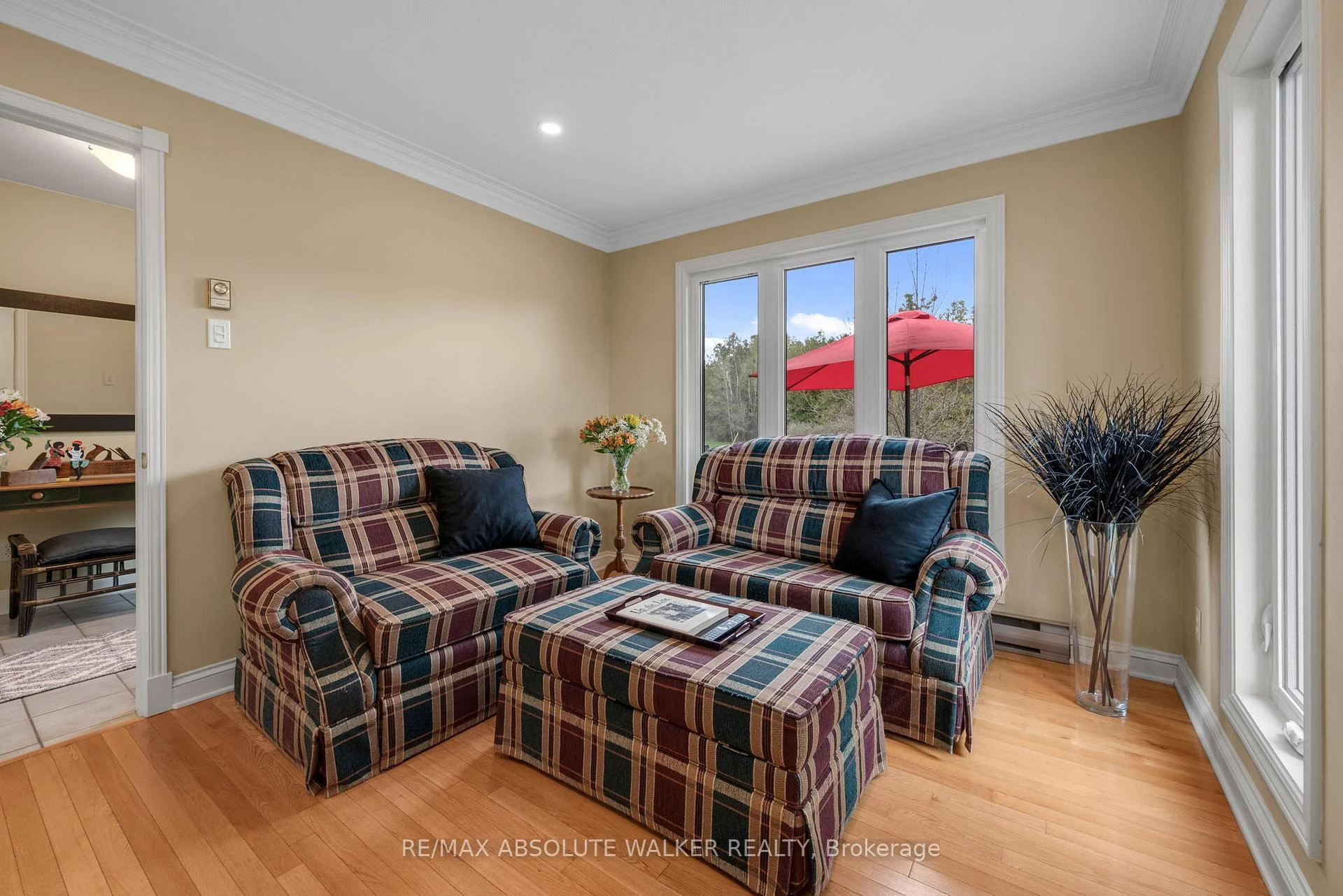 Photo 34 of 194 Wagon Drive, Ottawa, Dunrobin Shores — HOMEH