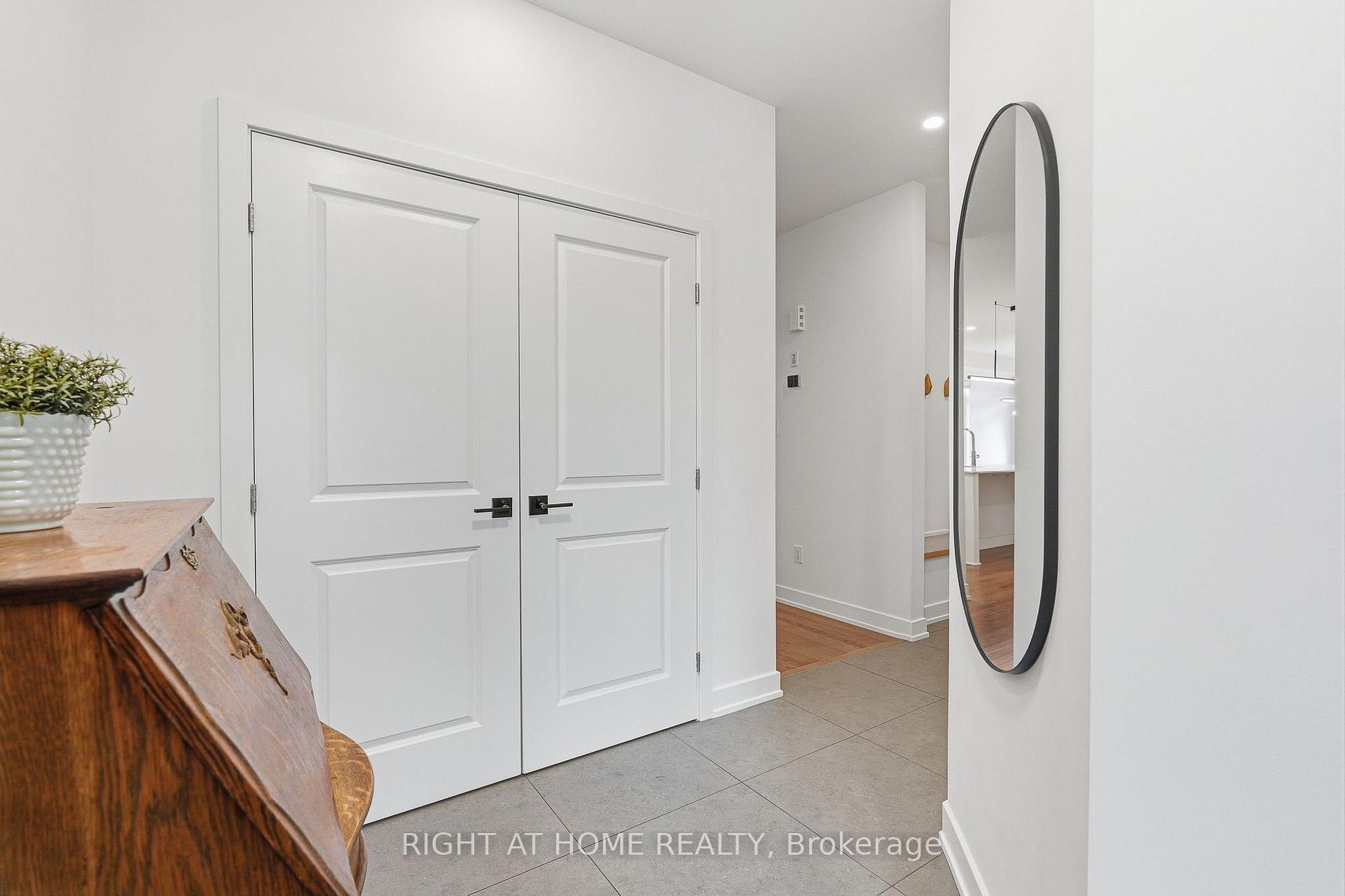Photo 5 of 310 Chamomile Way, Ottawa, Leitrim — HOMEH