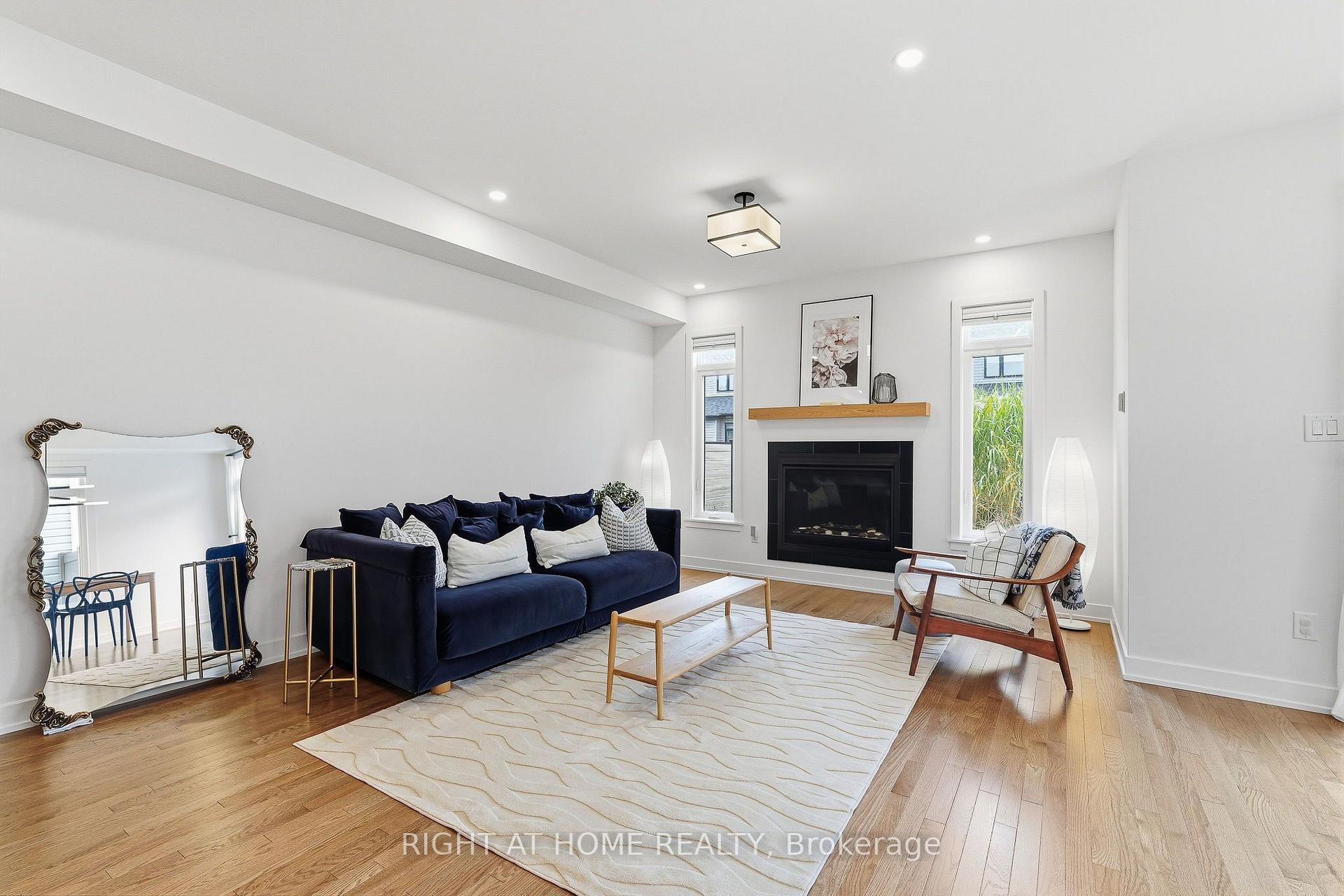 Photo 14 of 310 Chamomile Way, Ottawa, Leitrim — HOMEH
