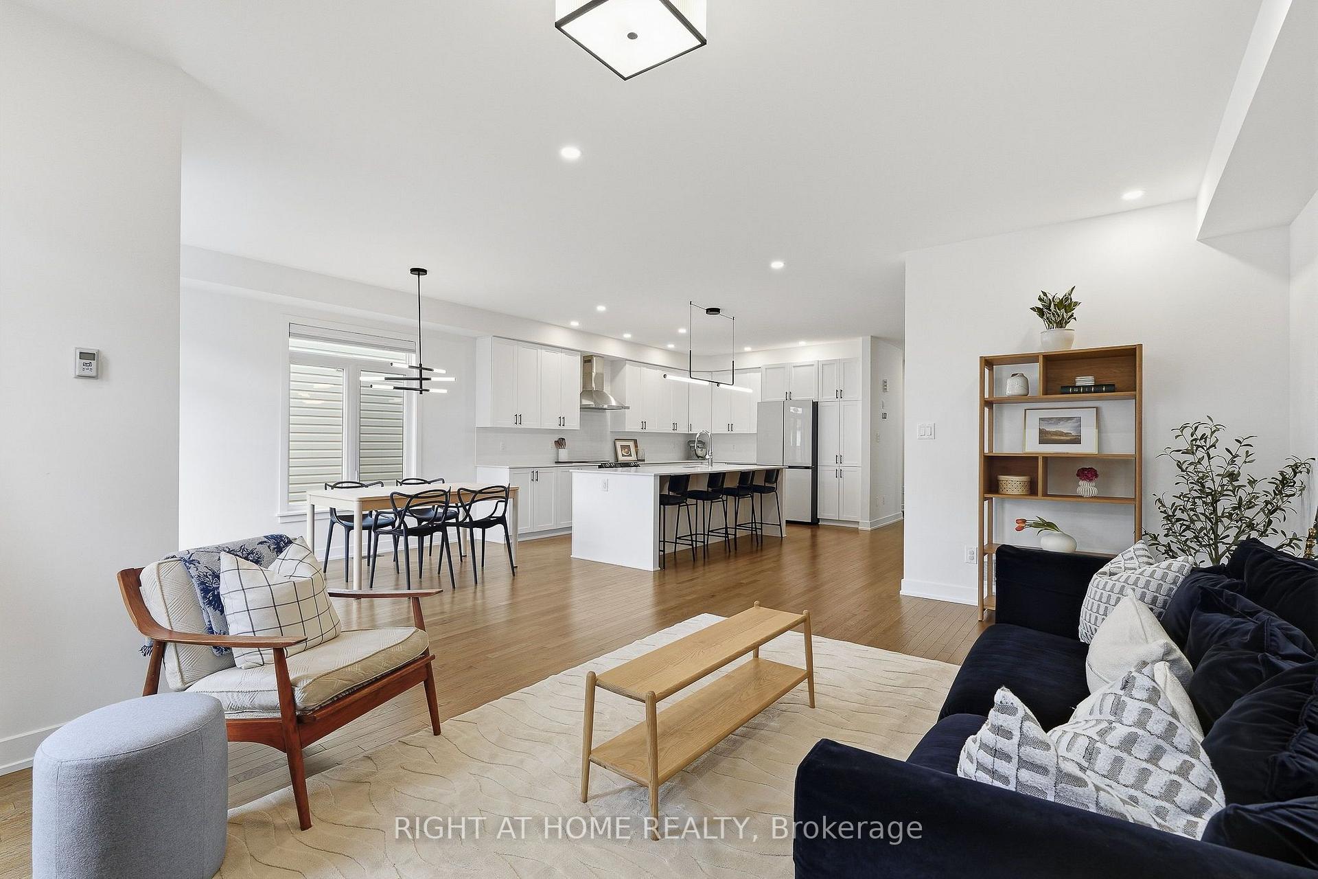 Photo 16 of 310 Chamomile Way, Ottawa, Leitrim — HOMEH