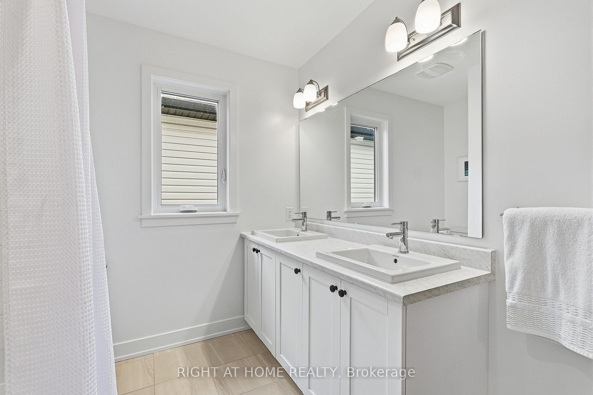 Photo 27 of 310 Chamomile Way, Ottawa, Leitrim — HOMEH