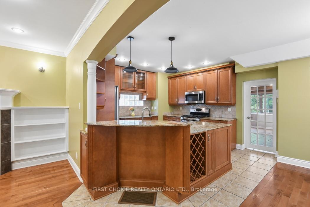 Photo 10 of 41 Huron Avenue N, Ottawa, Ottawa West — HOMEH