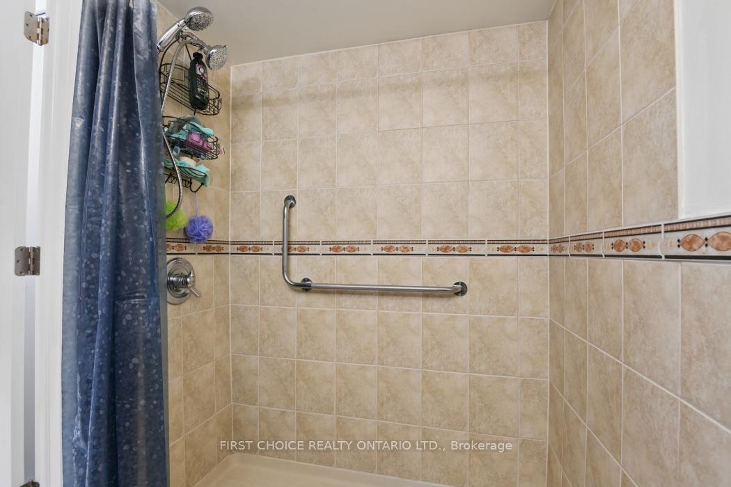 Photo 17 of 41 Huron Avenue N, Ottawa, Ottawa West — HOMEH