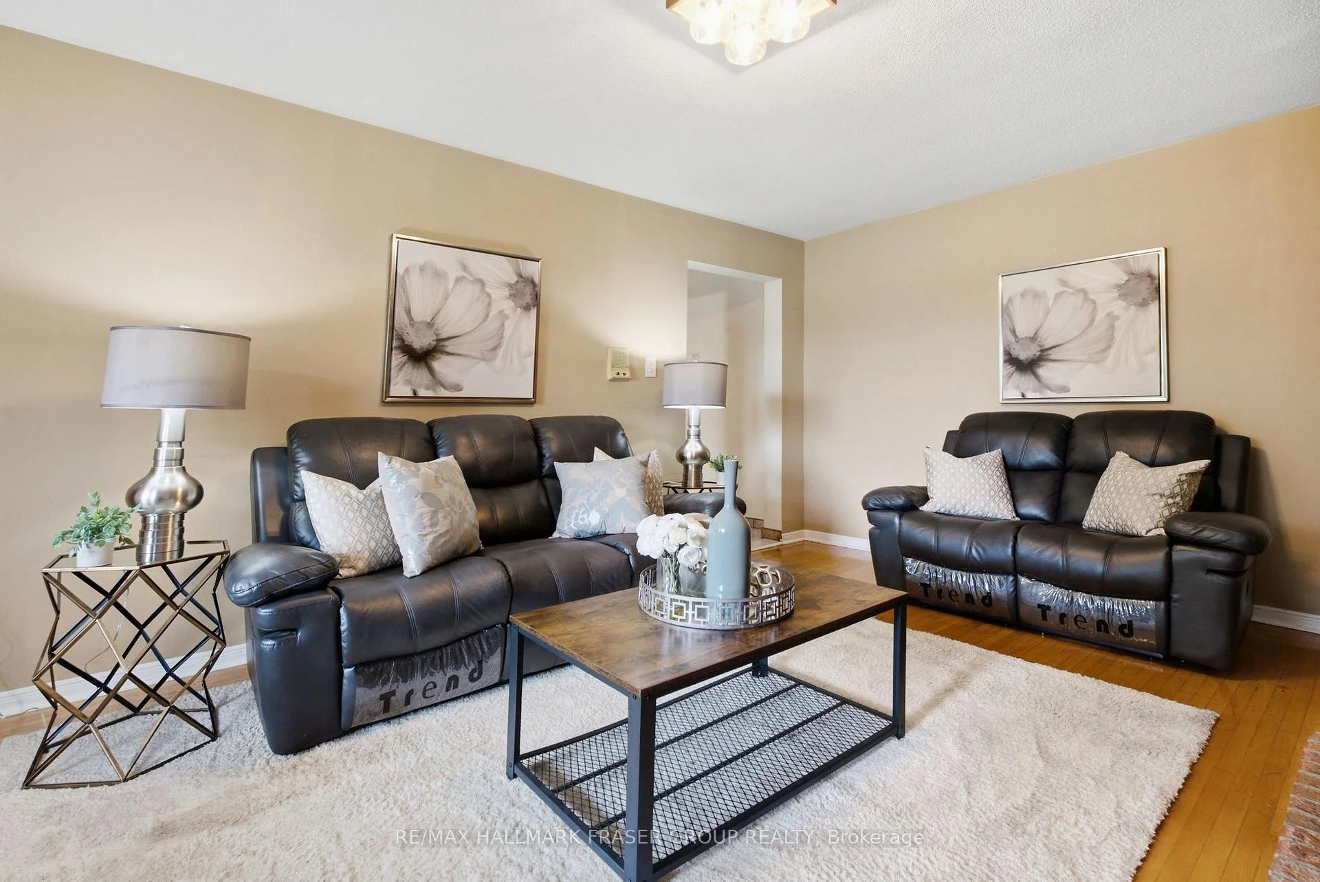 Photo 14 of 3 Morbank Drive, Scarborough, Steeles — HOMEH