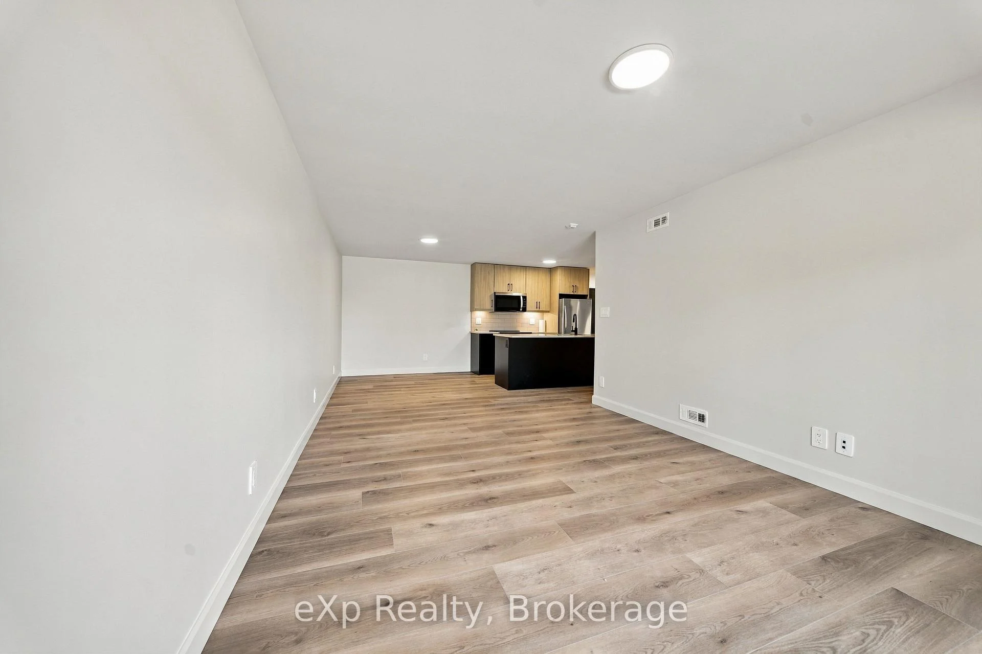 Photo 9 of Unit 204, 10 Hillside Meadow Drive, Quinte West, Murray Ward — HOMEH
