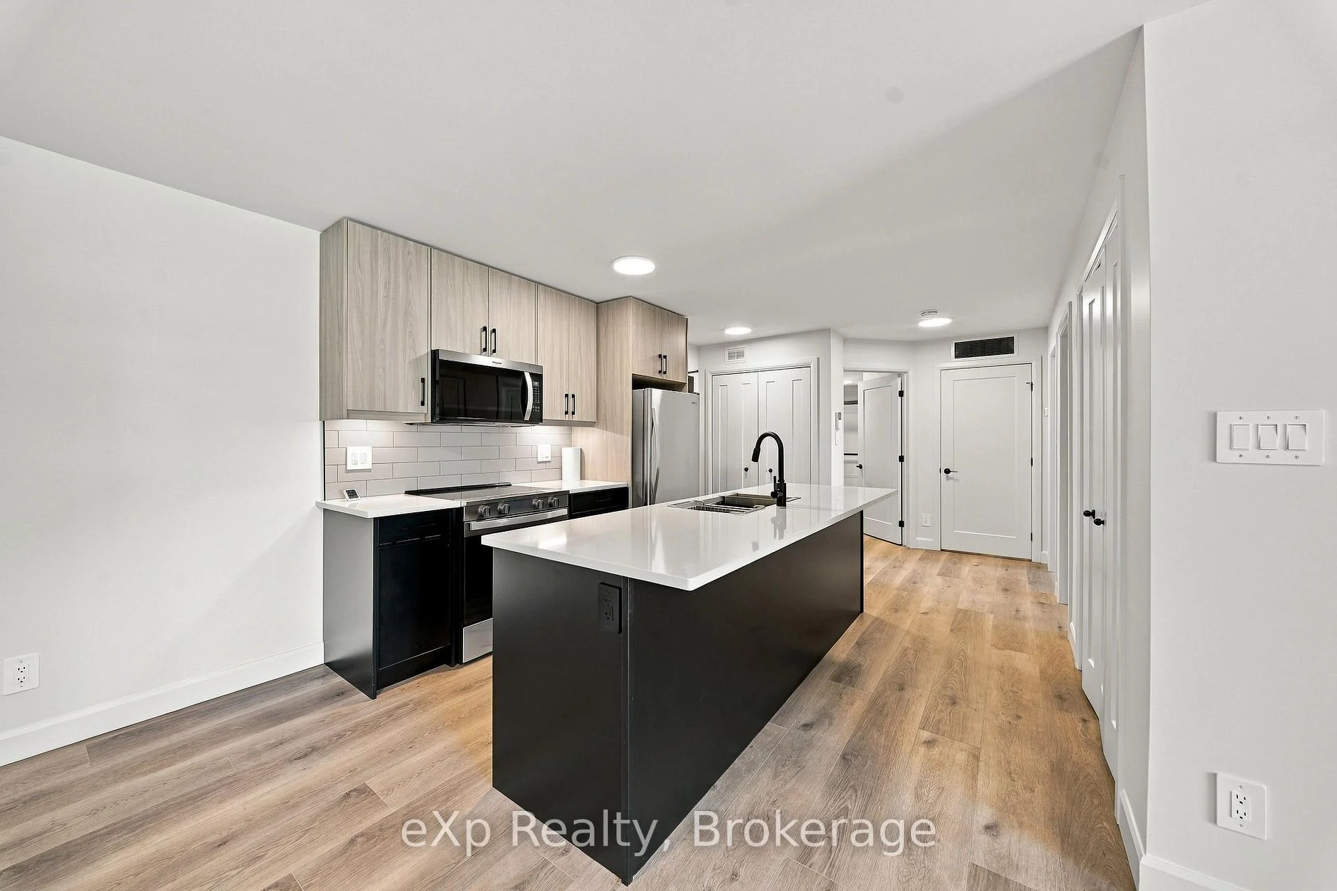 Photo 10 of Unit 204, 10 Hillside Meadow Drive, Quinte West, Murray Ward — HOMEH