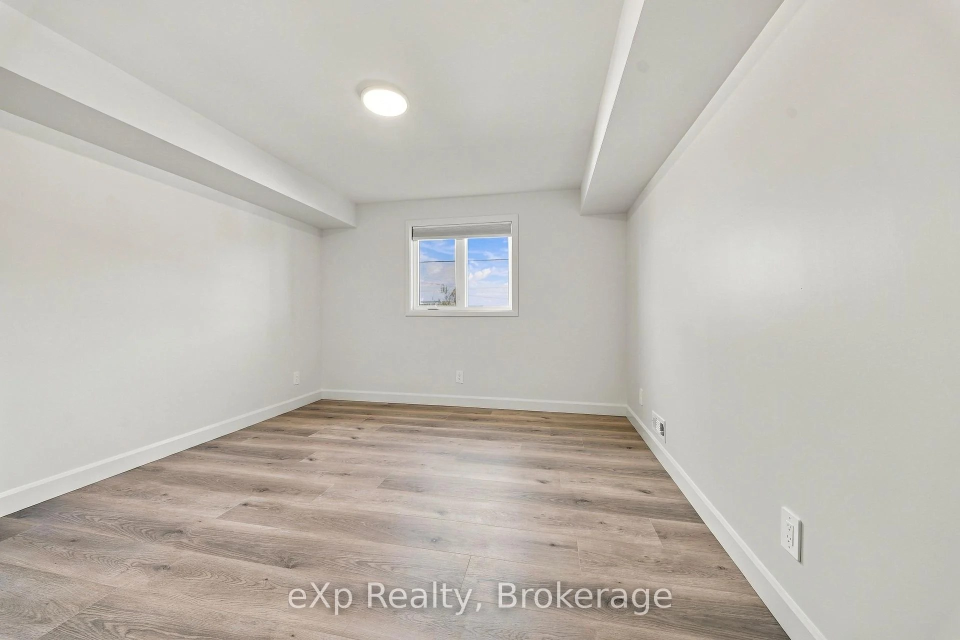 Photo 15 of Unit 204, 10 Hillside Meadow Drive, Quinte West, Murray Ward — HOMEH