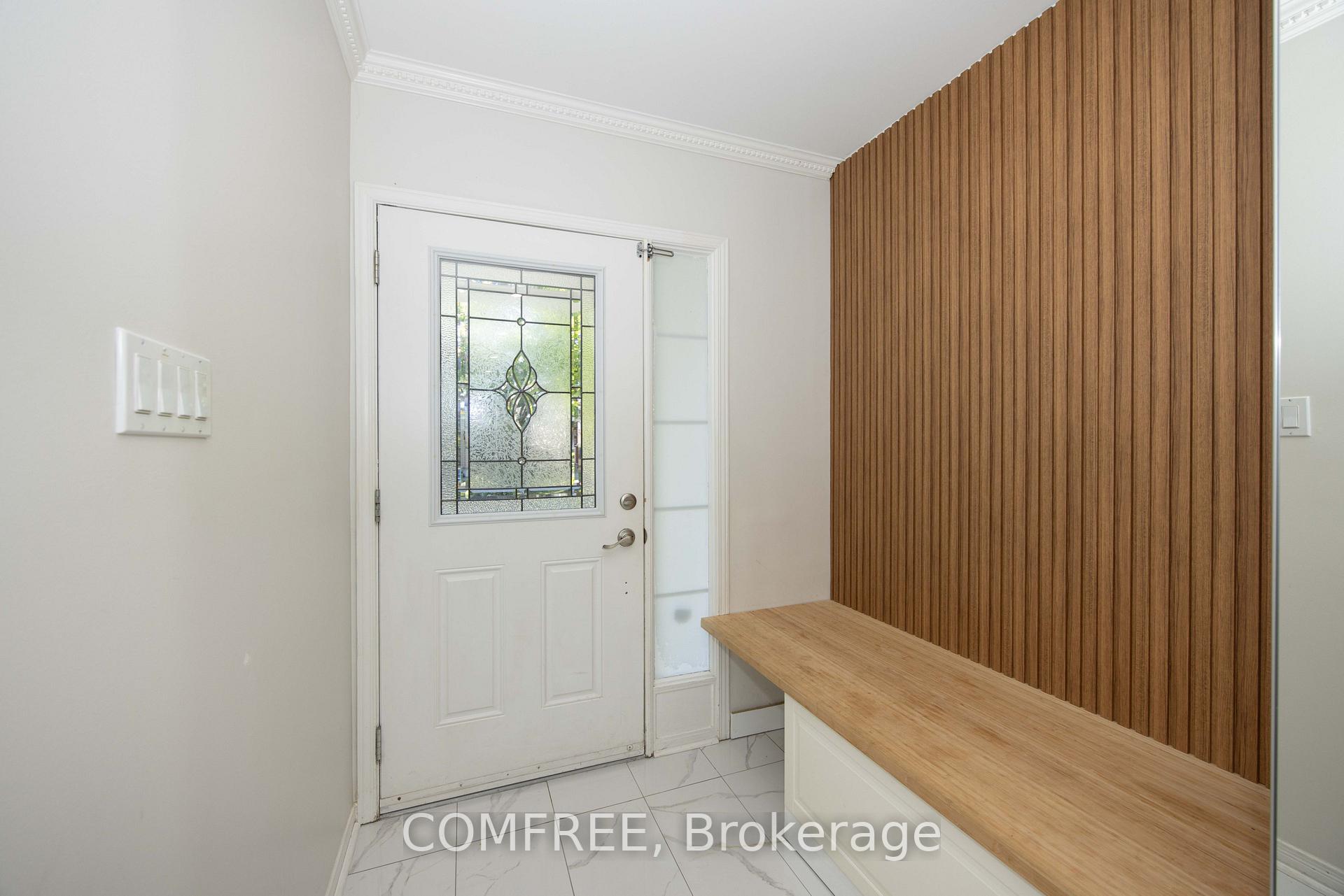Photo 3 of 306 Wild Iris Avenue, Ottawa, Elmvale Acres/Urbandale — HOMEH