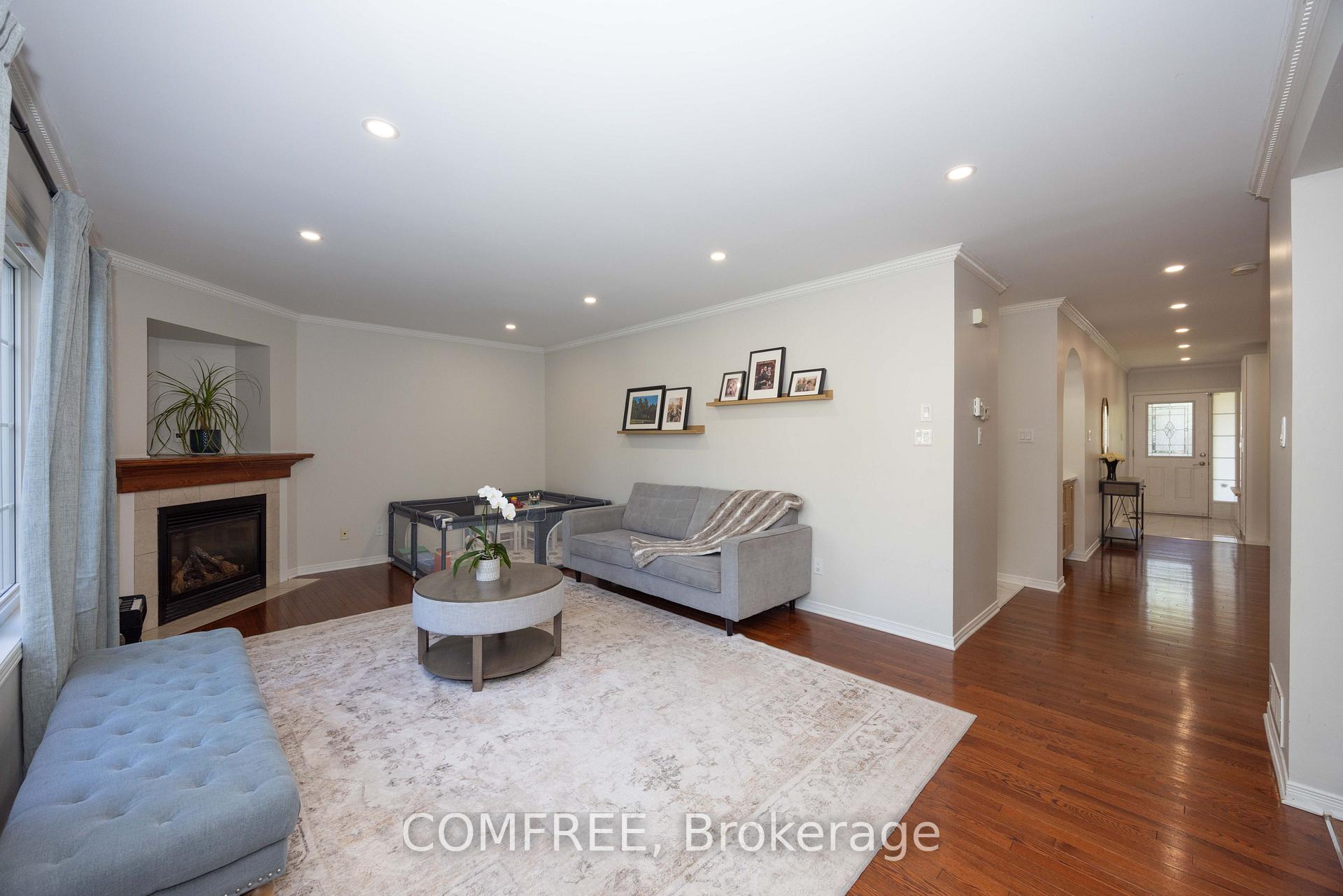 Photo 9 of 306 Wild Iris Avenue, Ottawa, Elmvale Acres/Urbandale — HOMEH