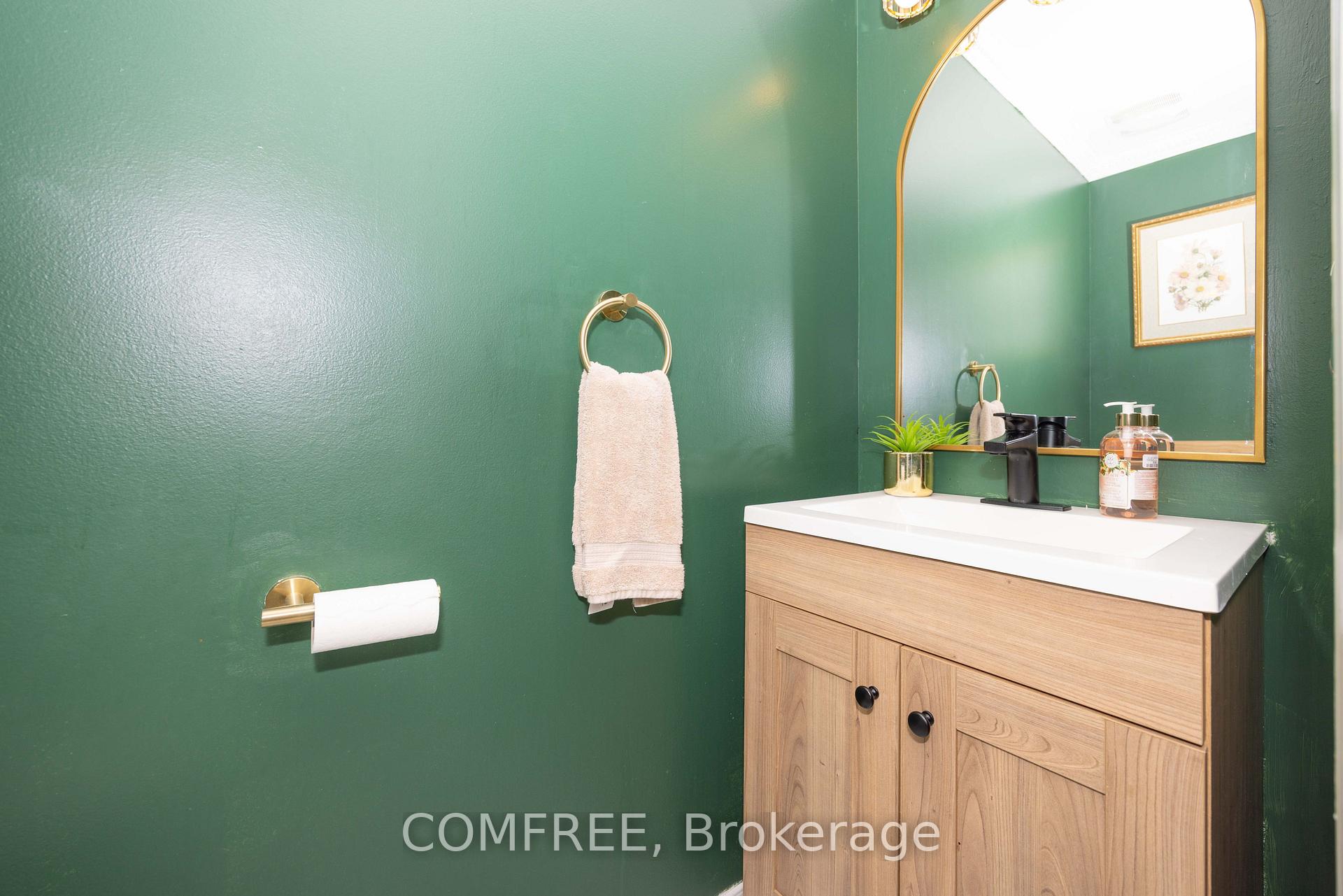 Photo 16 of 306 Wild Iris Avenue, Ottawa, Elmvale Acres/Urbandale — HOMEH