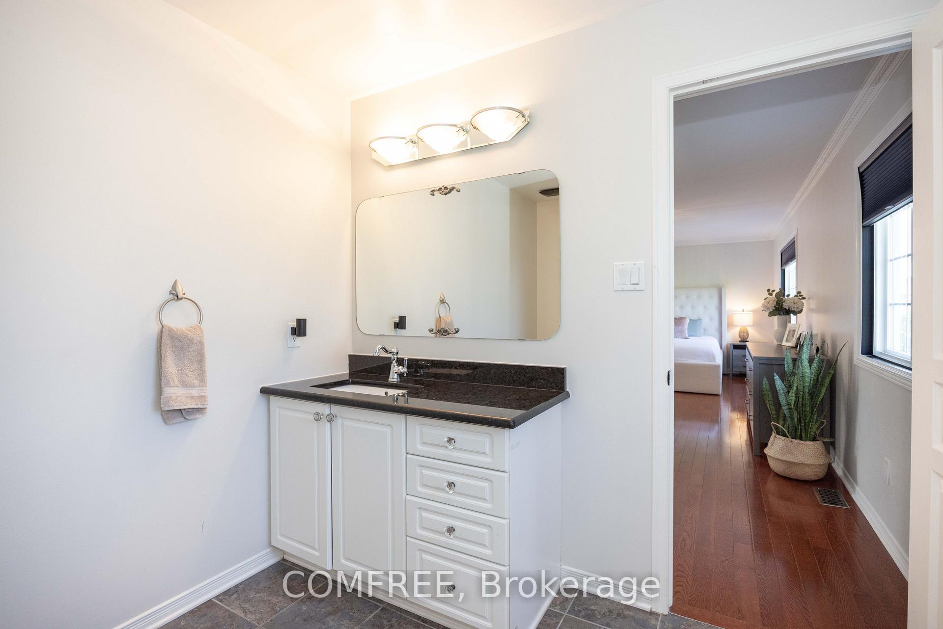 Photo 23 of 306 Wild Iris Avenue, Ottawa, Elmvale Acres/Urbandale — HOMEH