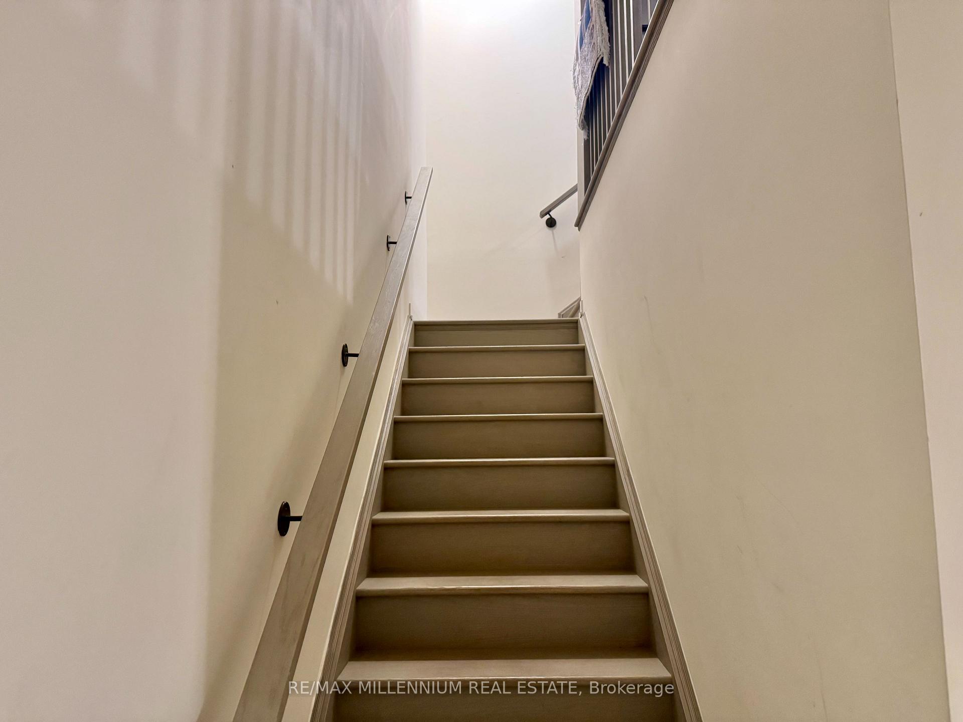 Photo 3 of 1559 Moonseed Place, Milton, Cobban — HOMEH