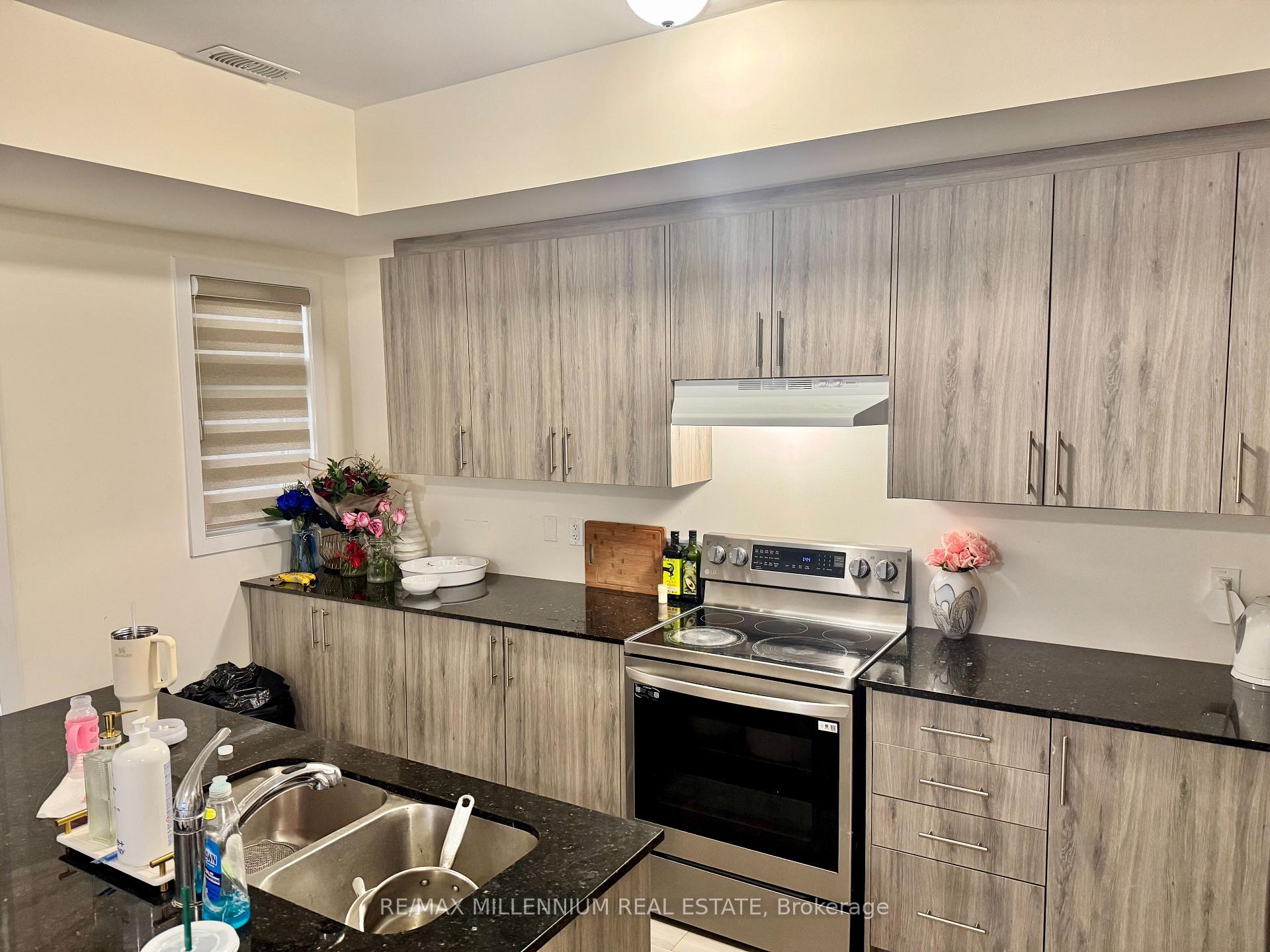 Photo 5 of 1559 Moonseed Place, Milton, Cobban — HOMEH
