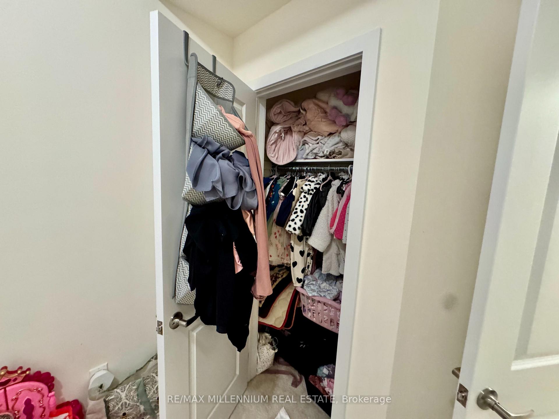 Photo 17 of 1559 Moonseed Place, Milton, Cobban — HOMEH
