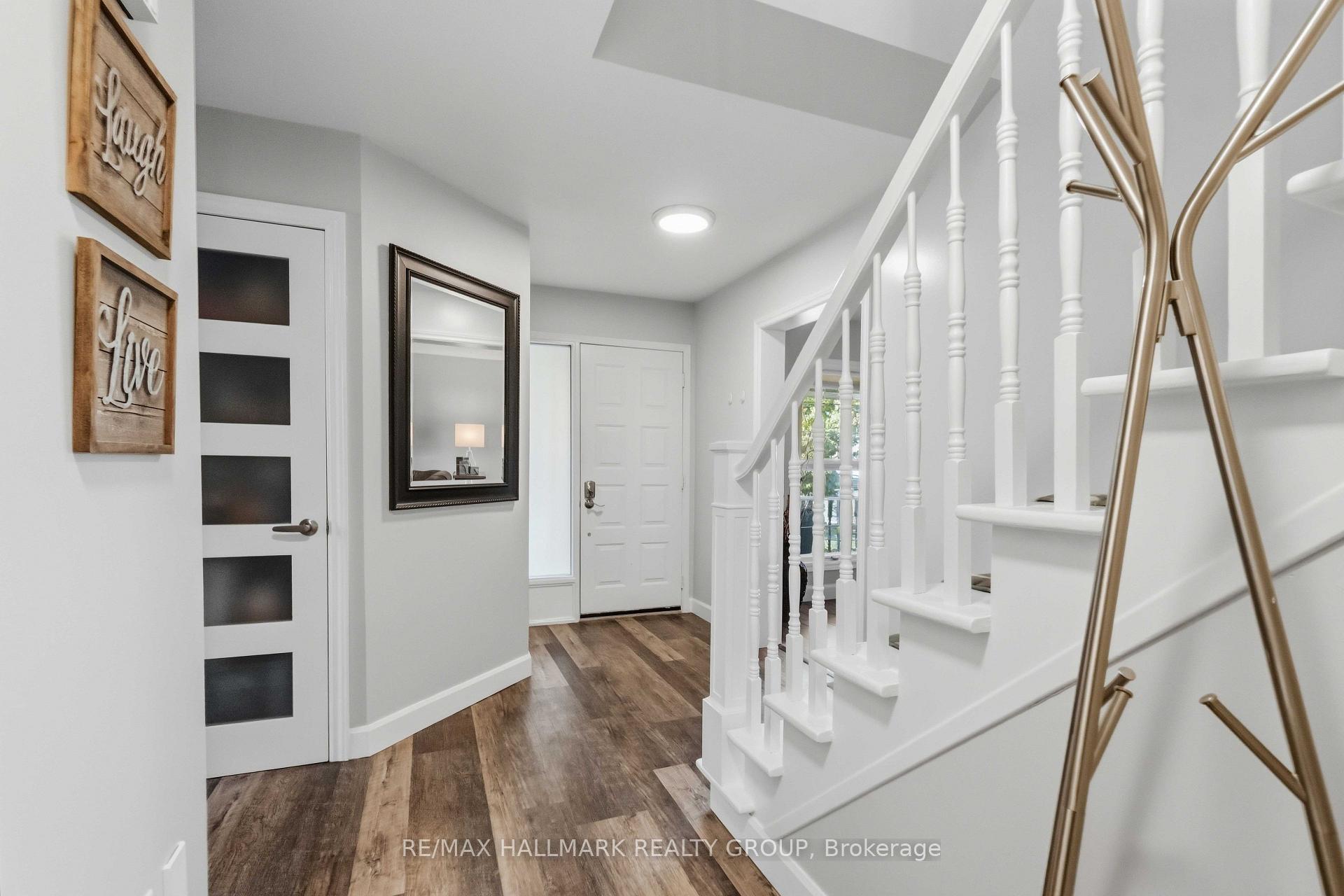 Photo 6 of 1920 Leclair Crescent, Ottawa, Queenswood Heights South — HOMEH