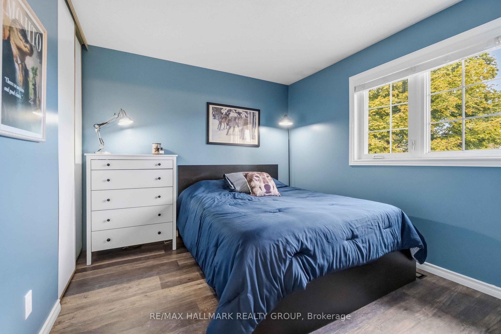 Photo 27 of 1920 Leclair Crescent, Ottawa, Queenswood Heights South — HOMEH