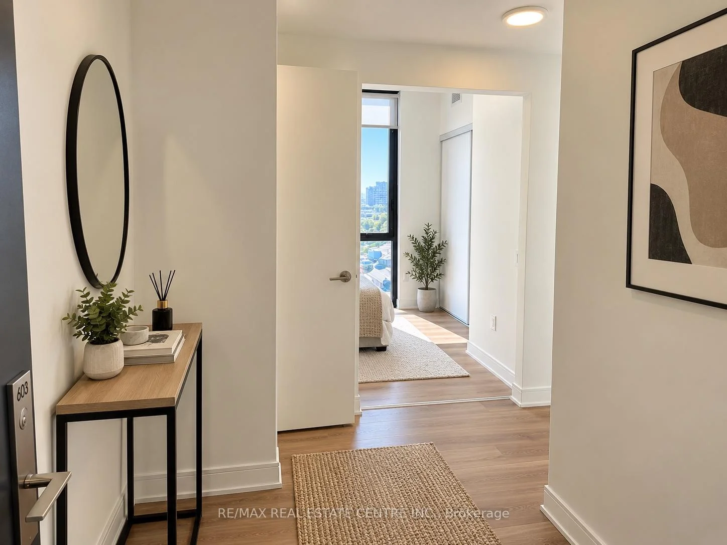 Photo 2 of Unit 603, 86 Dundas Street E, Mississauga, Cooksville — HOMEH