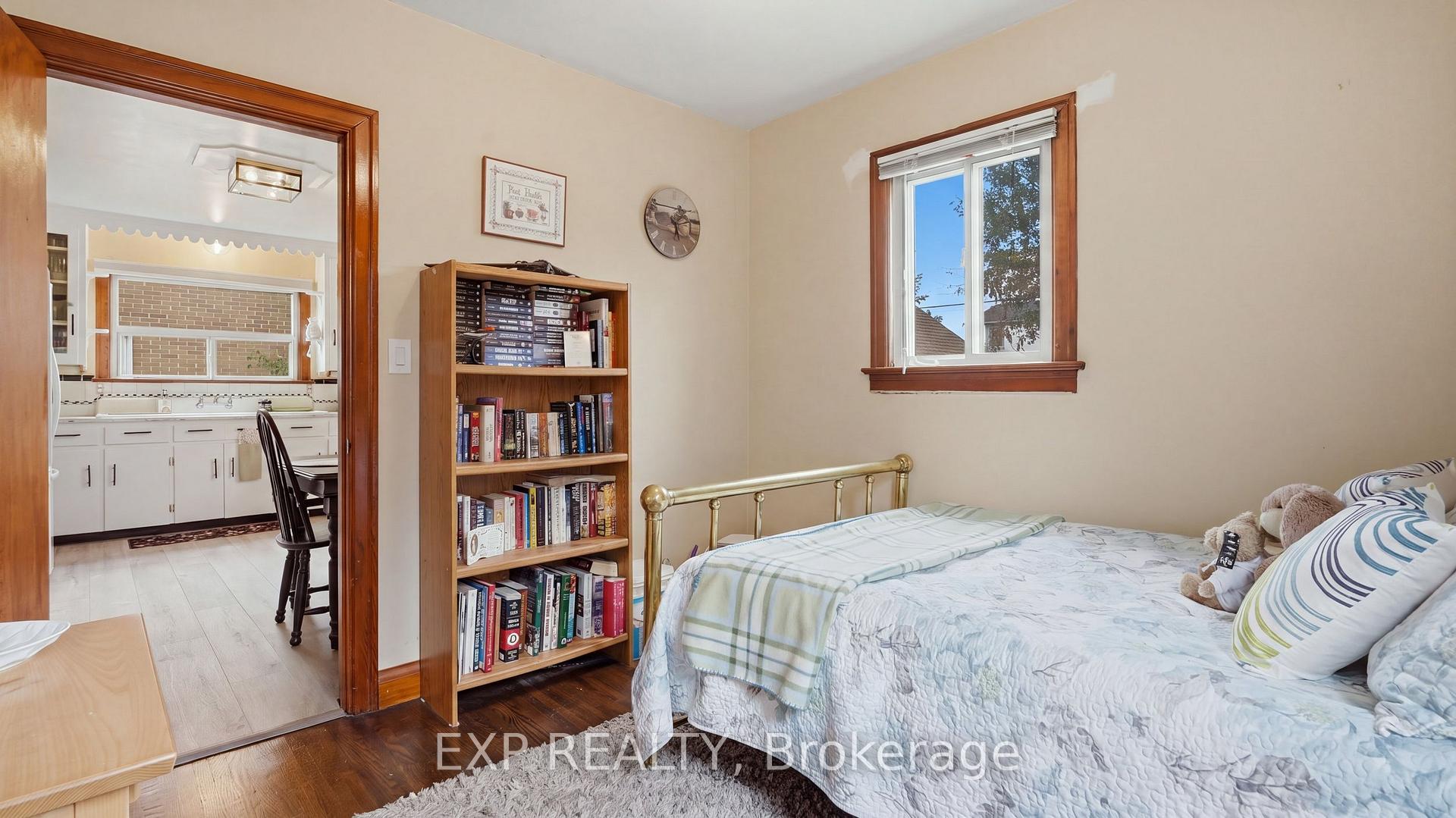 Photo 12 of 63 Lyons Avenue, Welland, Lincoln/Crowland — HOMEH